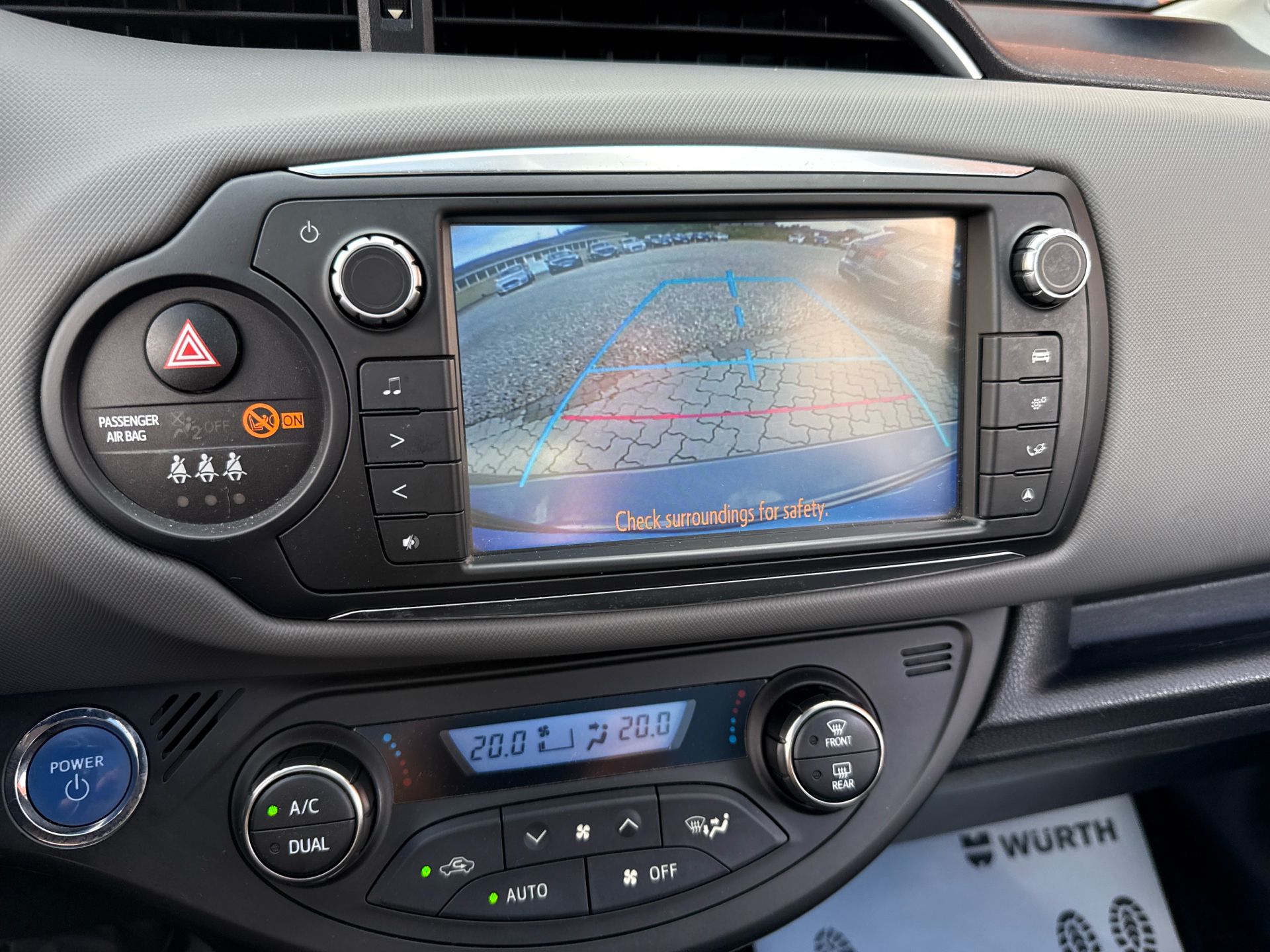 Billede af Toyota Yaris 1,5 Hybrid H2 Style Luksus E-CVT 100HK 5d Trinl. Gear