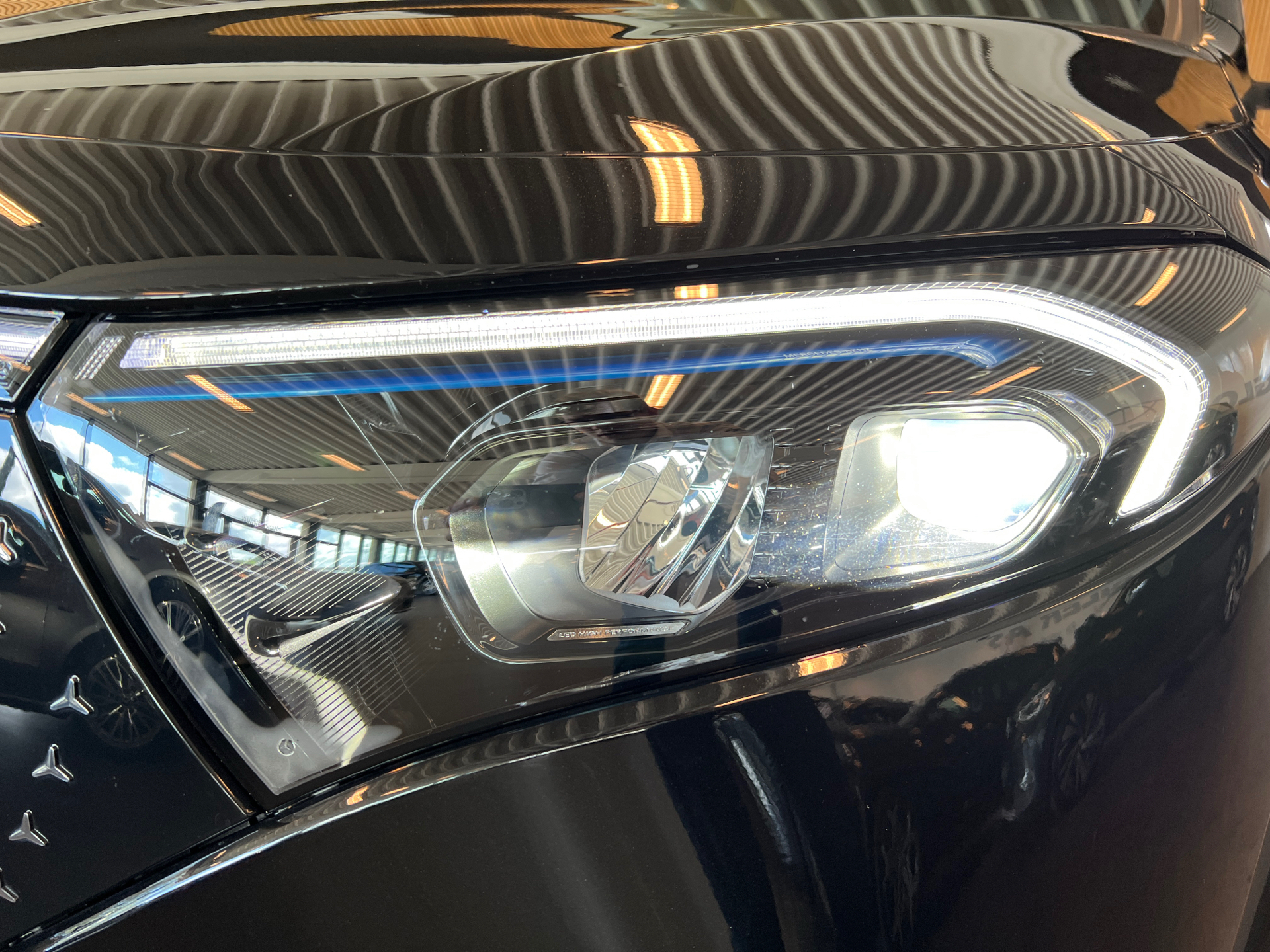 Billede af Mercedes-Benz EQB 250+ 7 pers. EL AMG Edition 190HK 5d Aut.