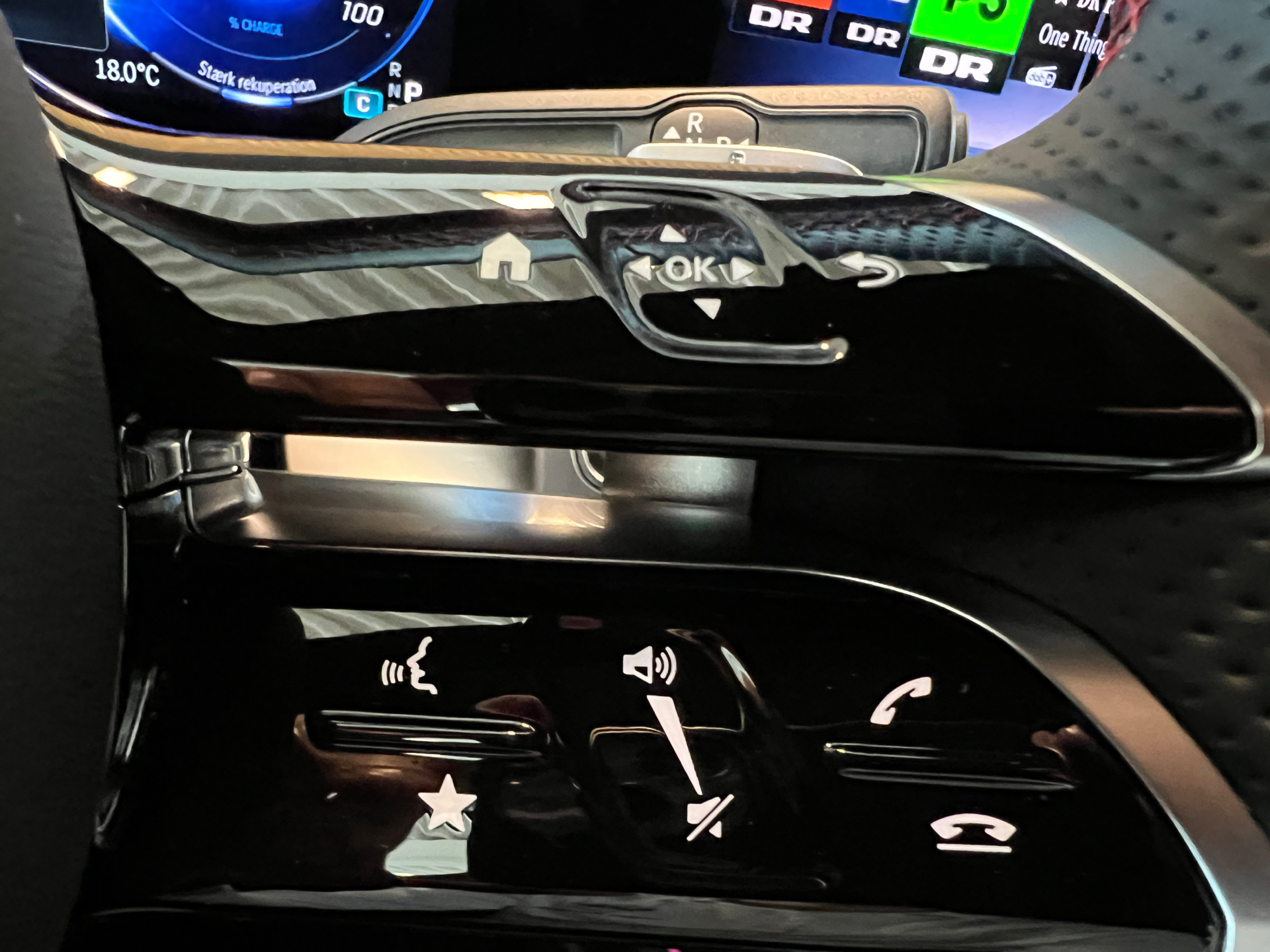 Billede af Mercedes-Benz EQB 250+ 7 pers. EL AMG Edition 190HK 5d Aut.