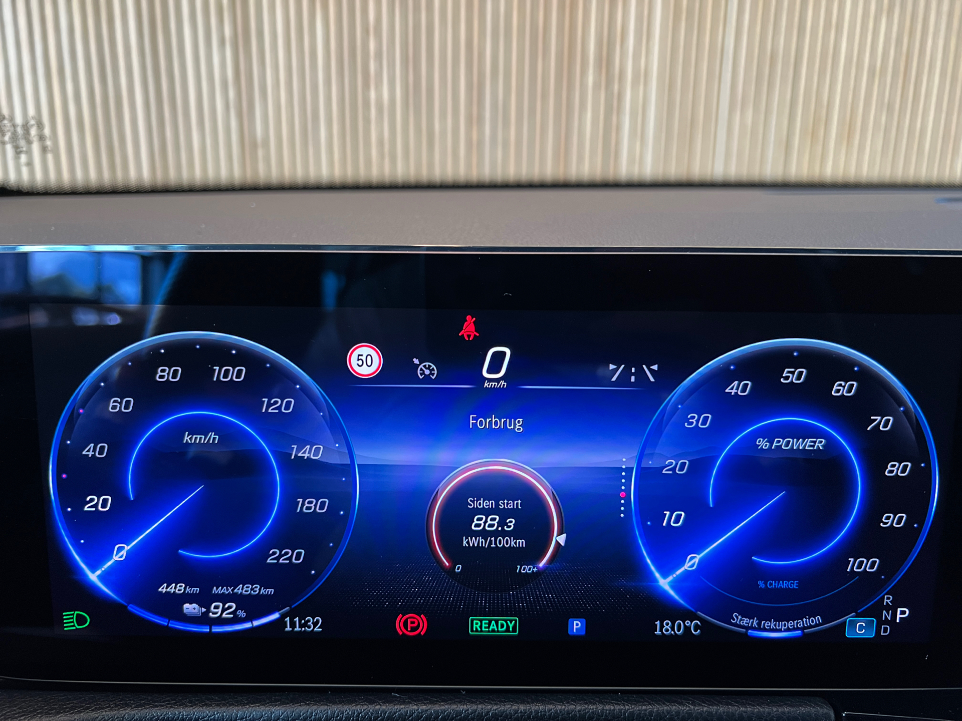 Billede af Mercedes-Benz EQB 250+ 7 pers. EL AMG Edition 190HK 5d Aut.