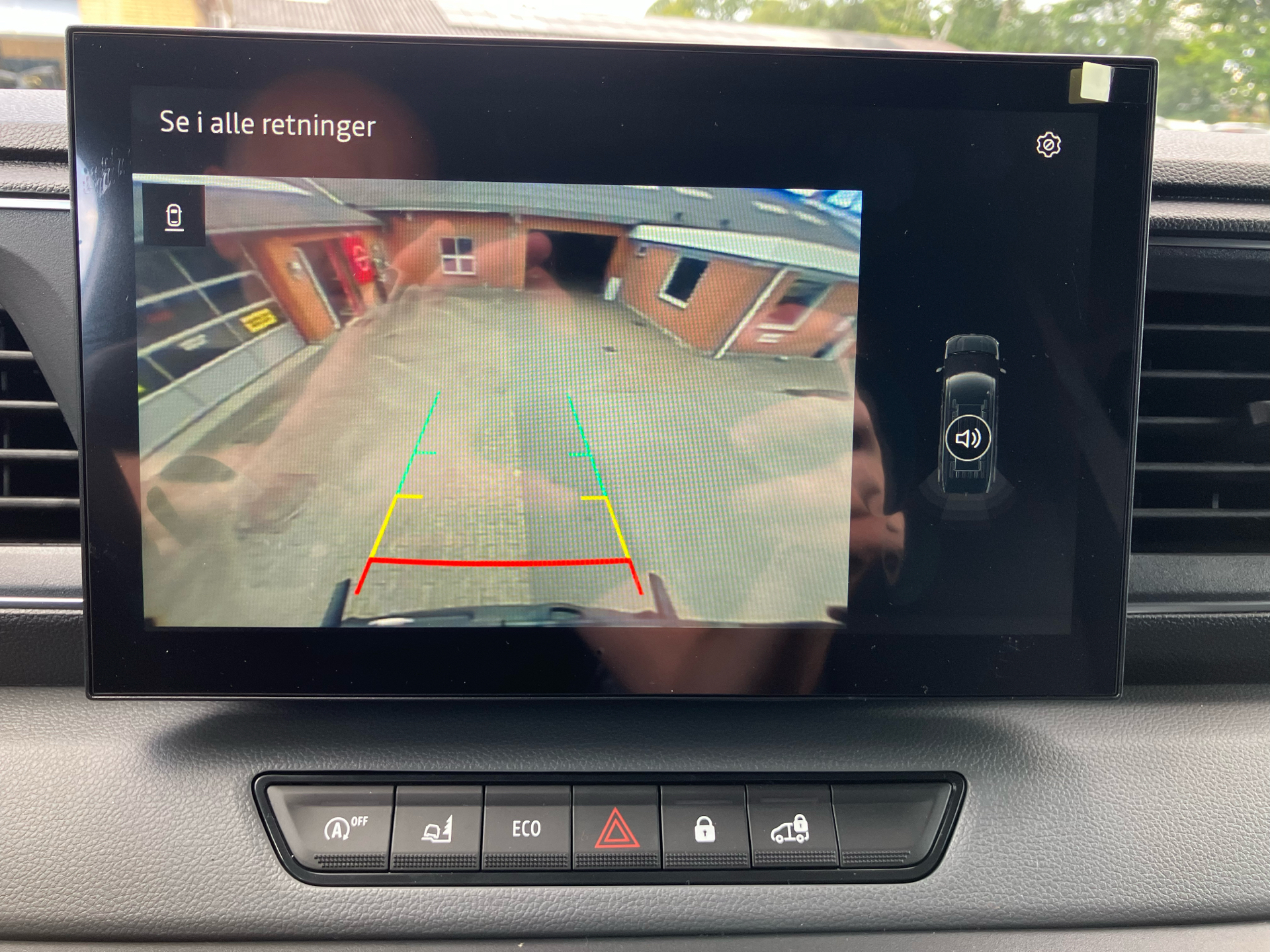 Billede af Nissan Interstar L2H2 2,3 DCi N-Connecta 150HK Van 6g Aut.