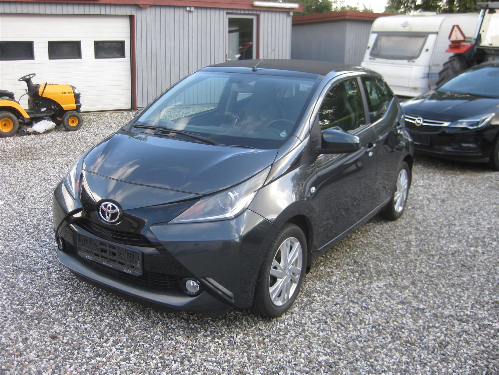 Billede af Toyota Aygo 1,0 VVT-I X-Wave Sky 69HK 5d
