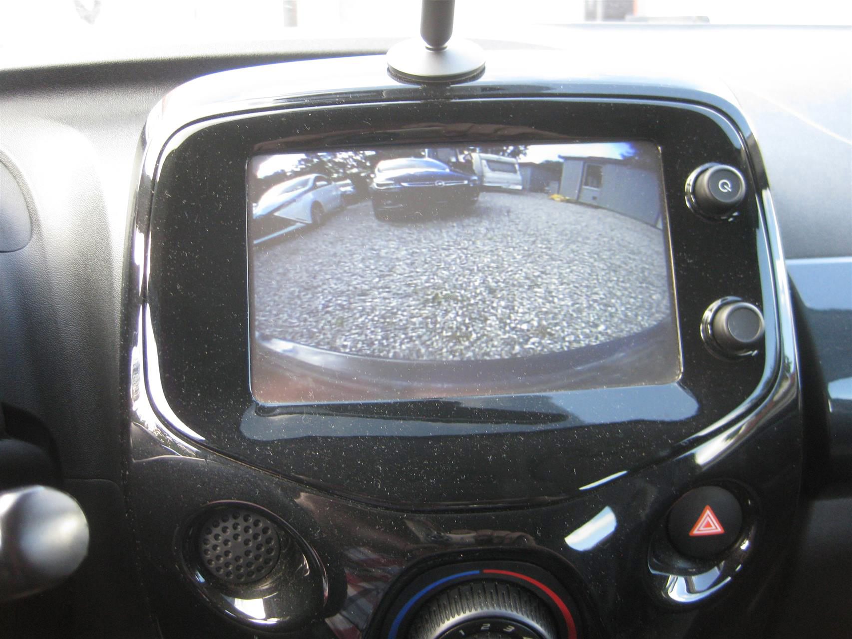 Billede af Toyota Aygo 1,0 VVT-I X-Wave Sky 69HK 5d