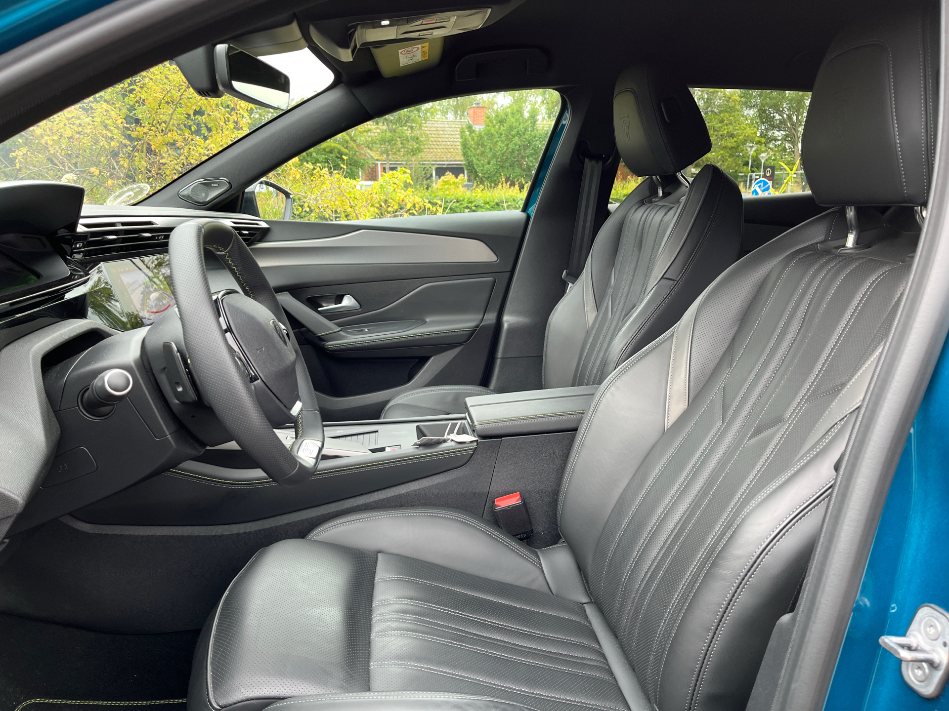 Billede af Peugeot 408 1,2 PureTech GT EAT8 130HK 5d 8g Aut.