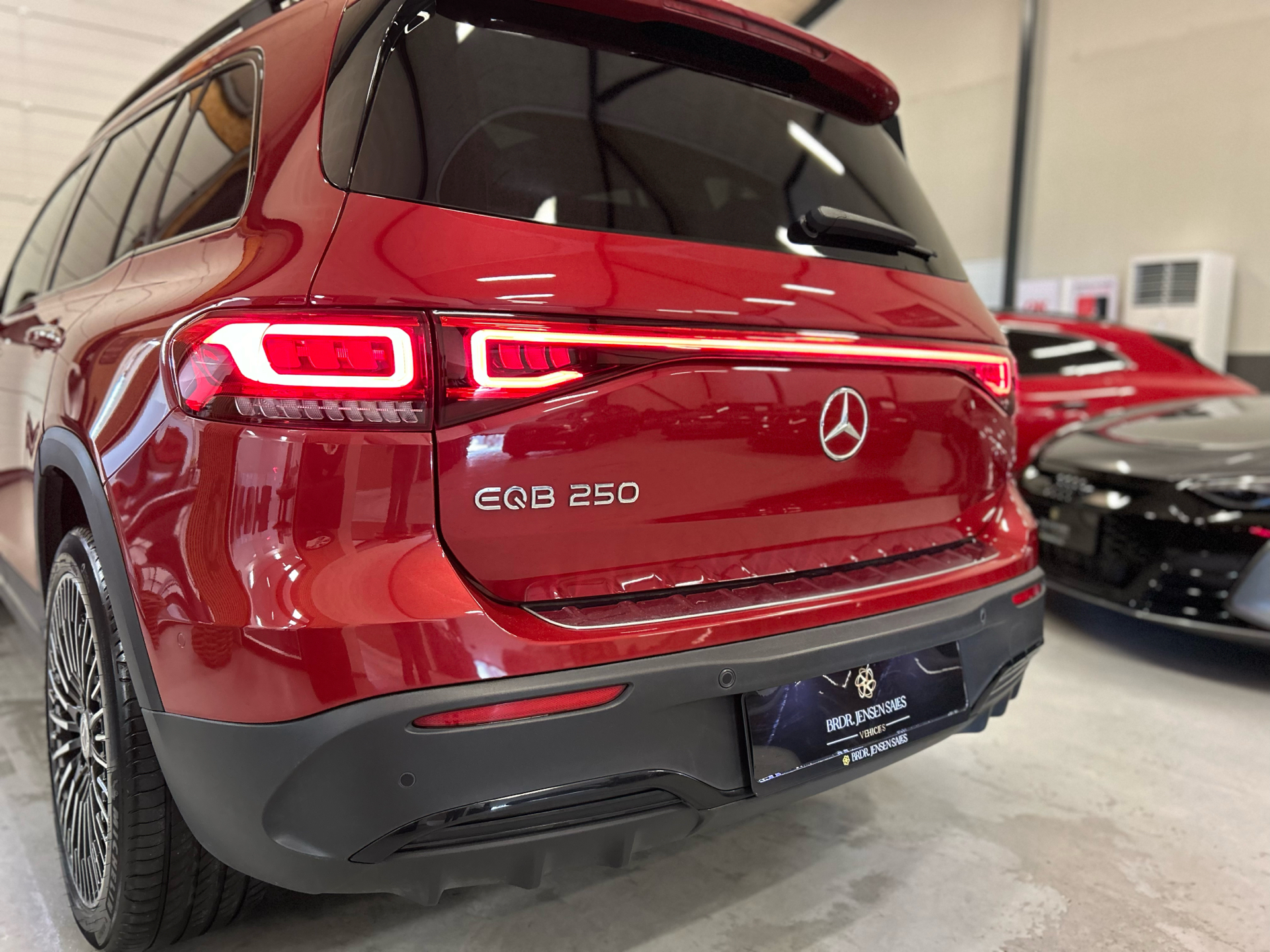 Billede af Mercedes-Benz EQB 250 EL AMG Line 190HK 5d Aut.