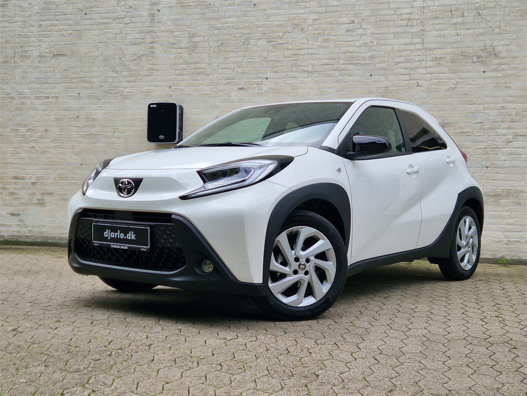 Billede af Toyota Aygo X 1.0 benzin (72 hk) aut. gear Active