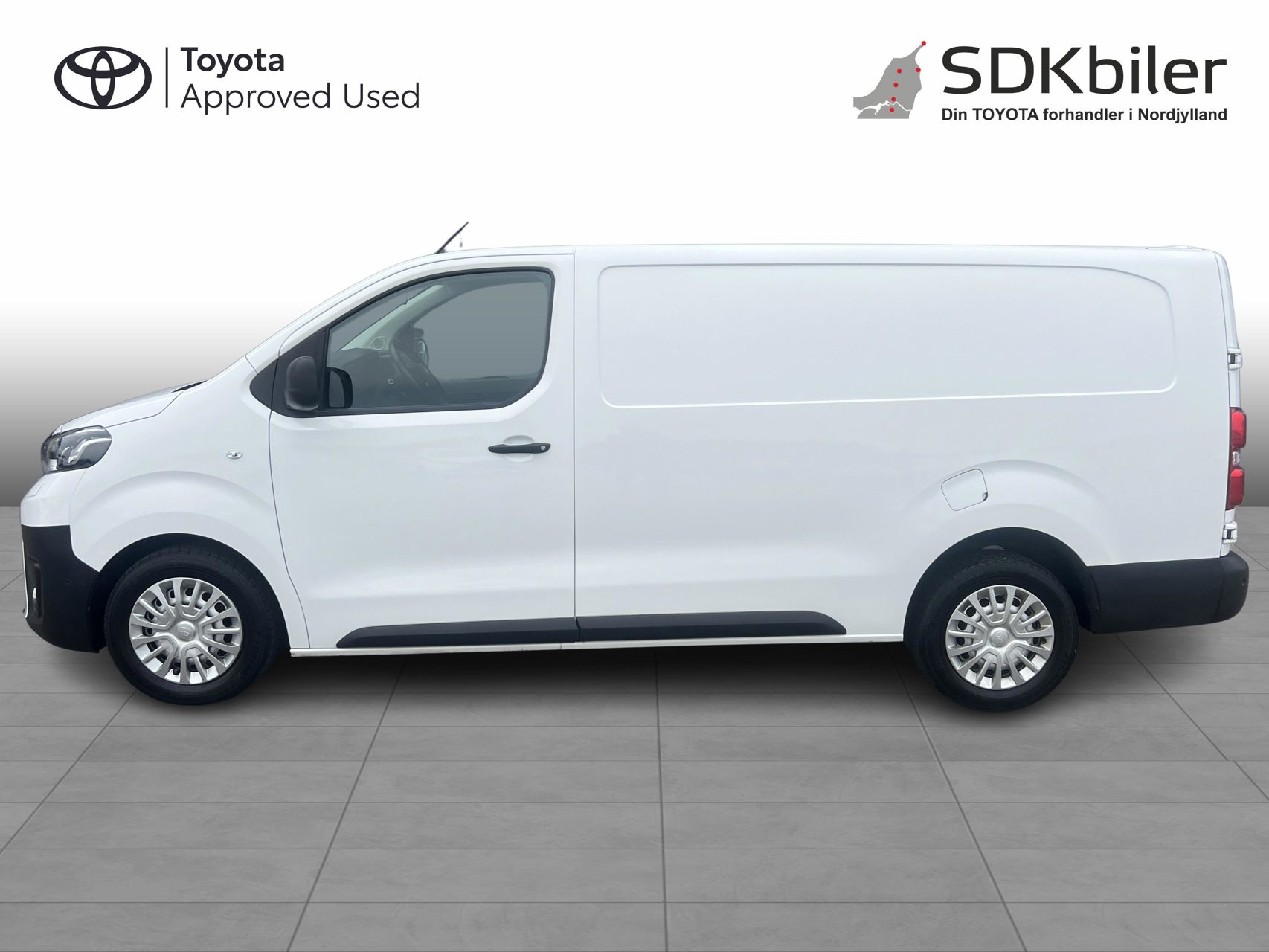 Billede af Toyota Proace Long 2,0 D Comfort Master m/dobbelt skydedør, bagklap 122HK Van 6g