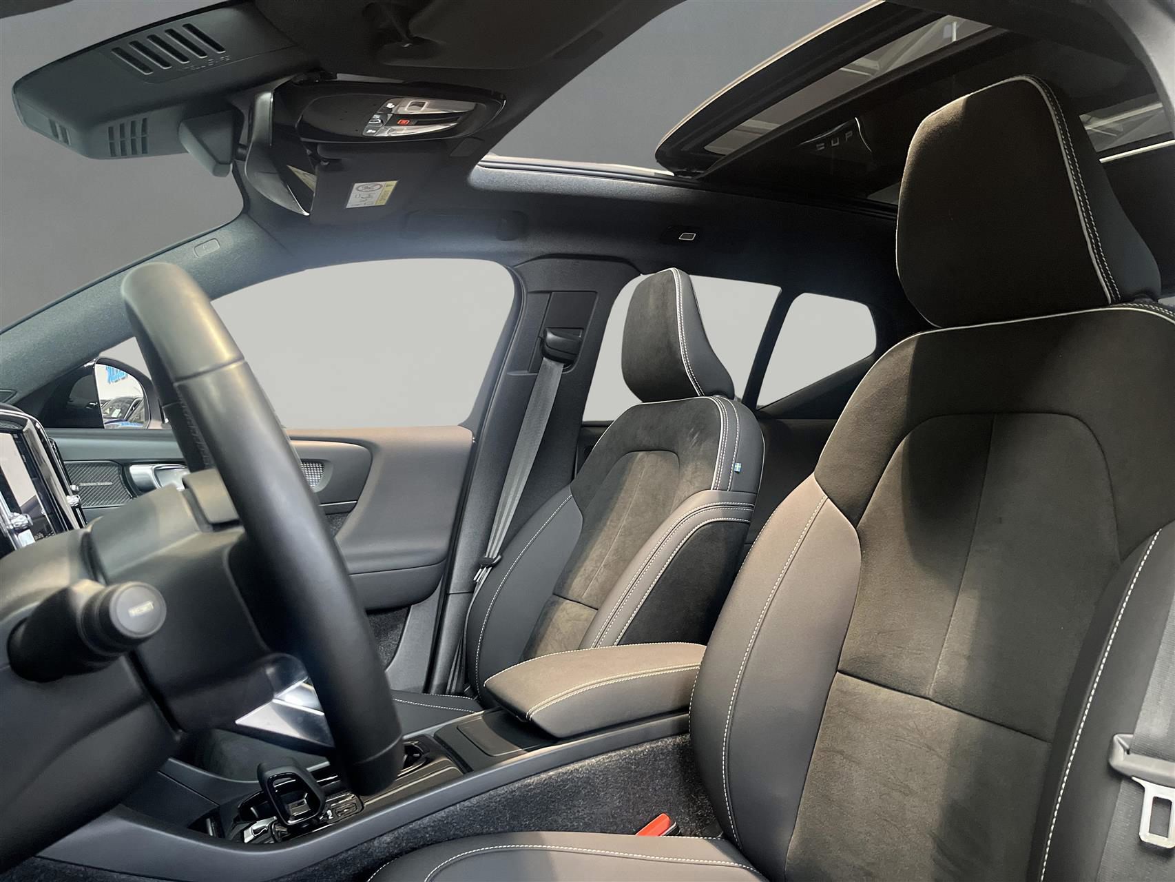 Billede af Volvo XC40 P6 Recharge Pro 231HK 5d Aut.