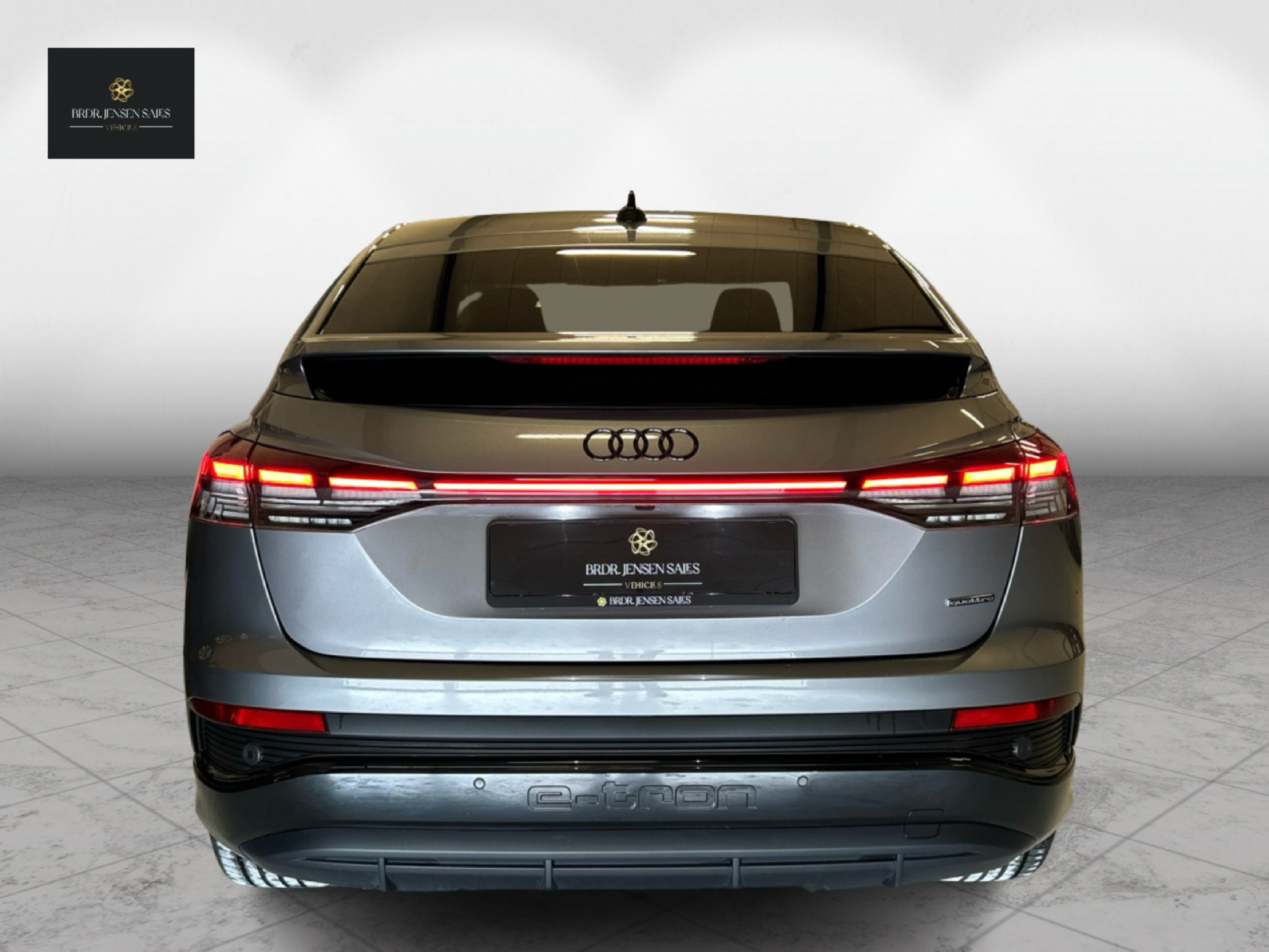Billede af Audi Q4 Sportback 50 E-tron Edition One Quattro 299HK 5d Aut. 
