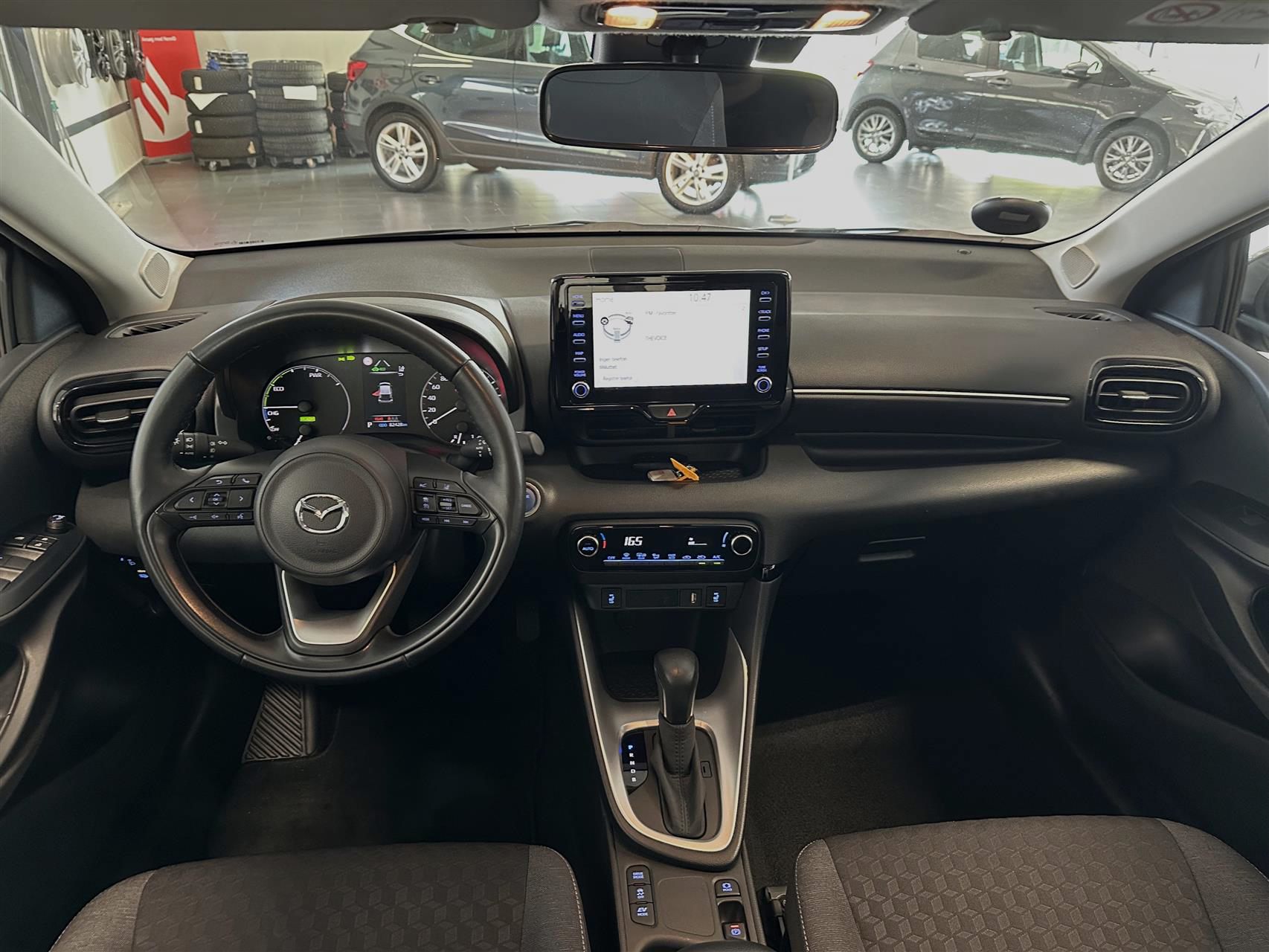 Billede af Mazda 2 1,5 VVT-I  Hybrid Agile CVT 116HK 5d Trinl. Gear