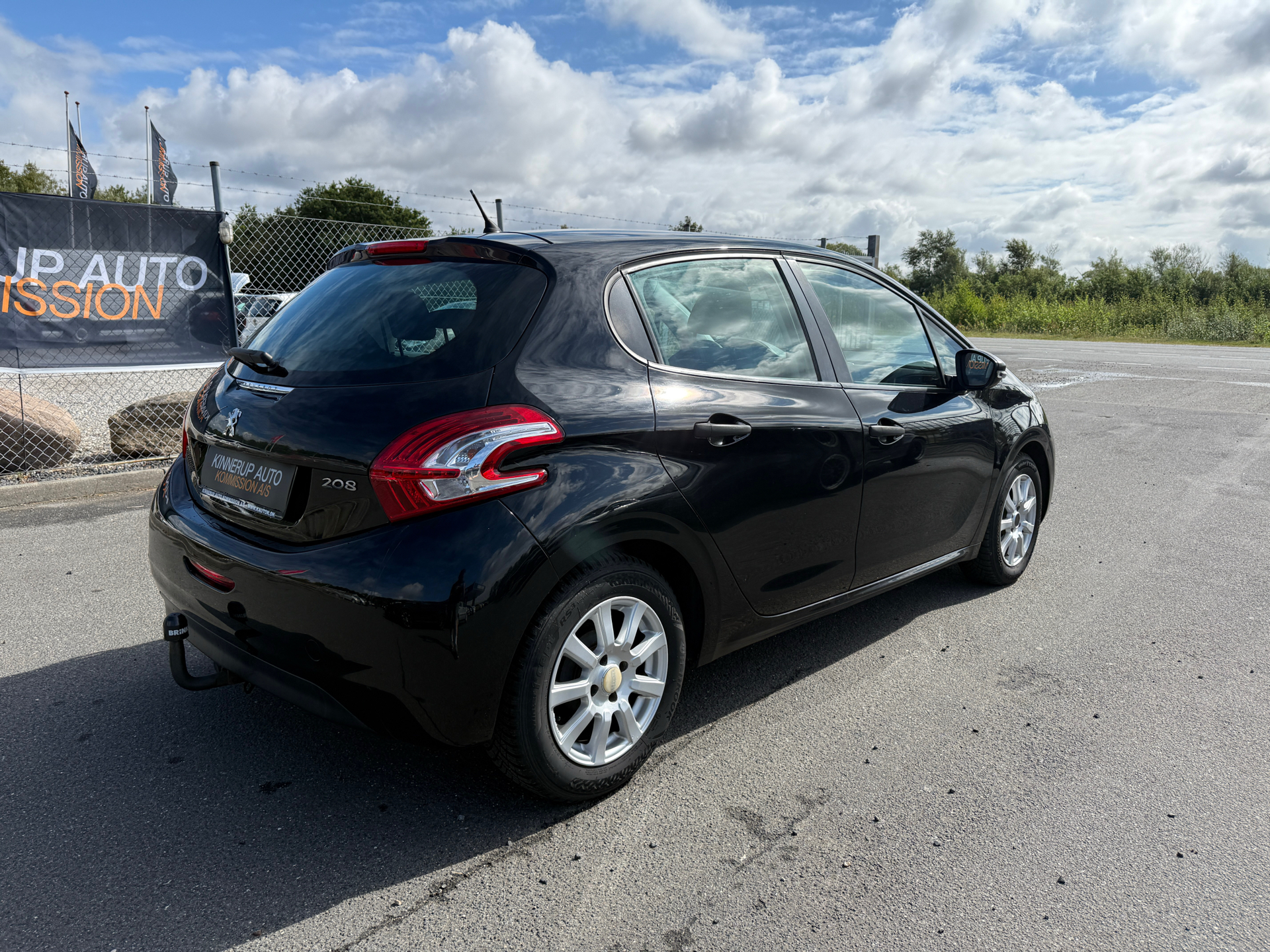 Billede af Peugeot 208 1,0 VTi Access + AirSound 68HK 5d