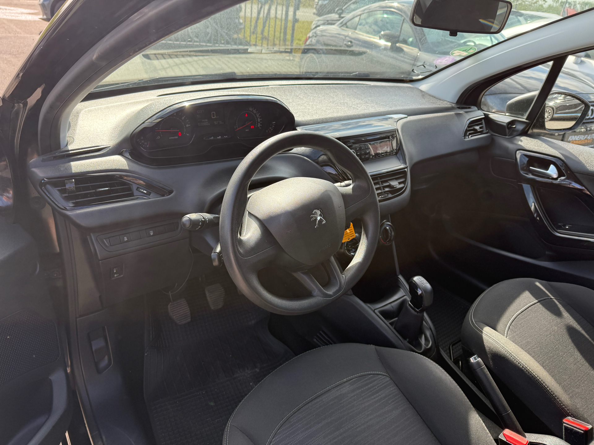 Billede af Peugeot 208 1,0 VTi Access + AirSound 68HK 5d