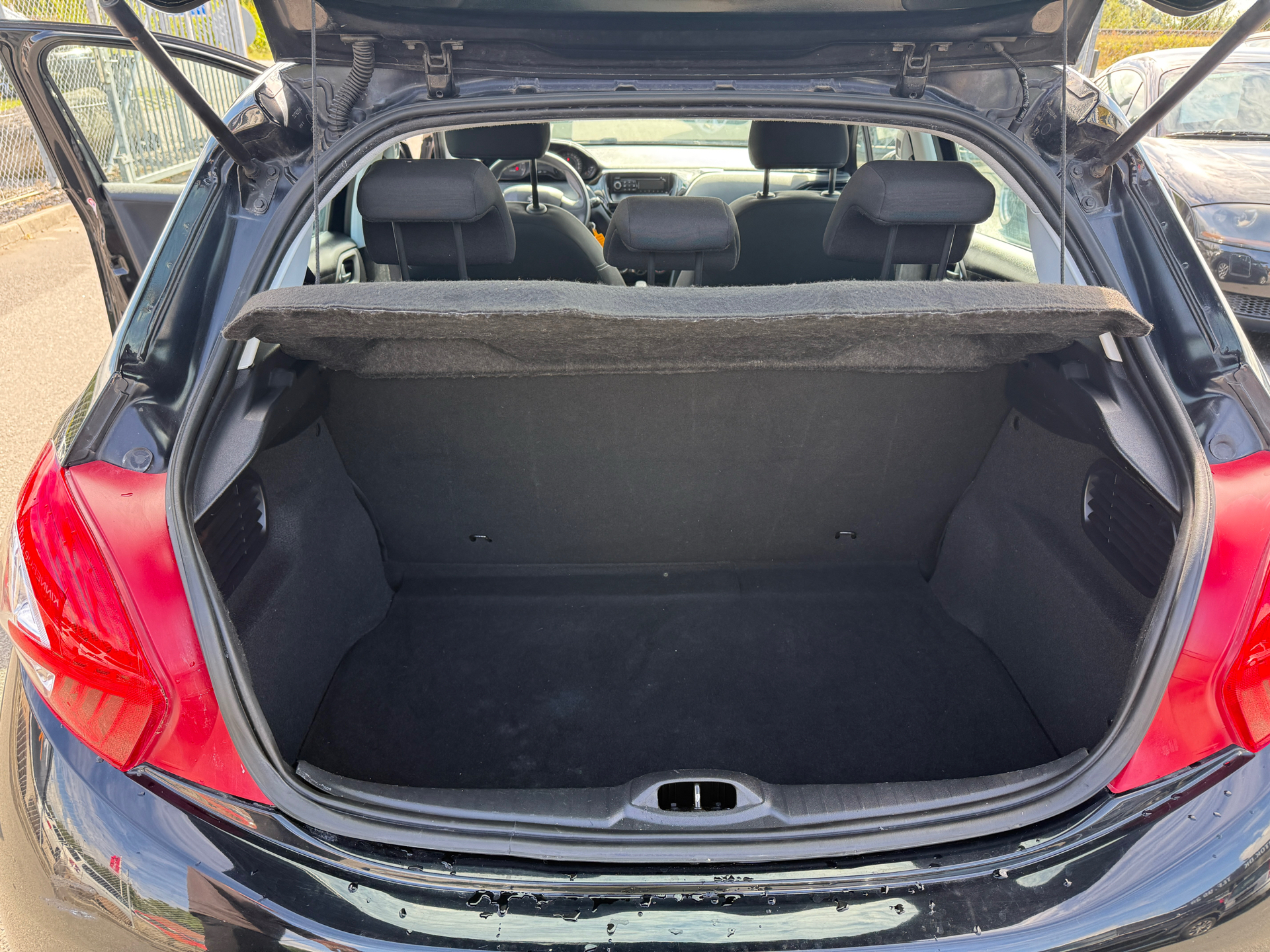 Billede af Peugeot 208 1,0 VTi Access + AirSound 68HK 5d