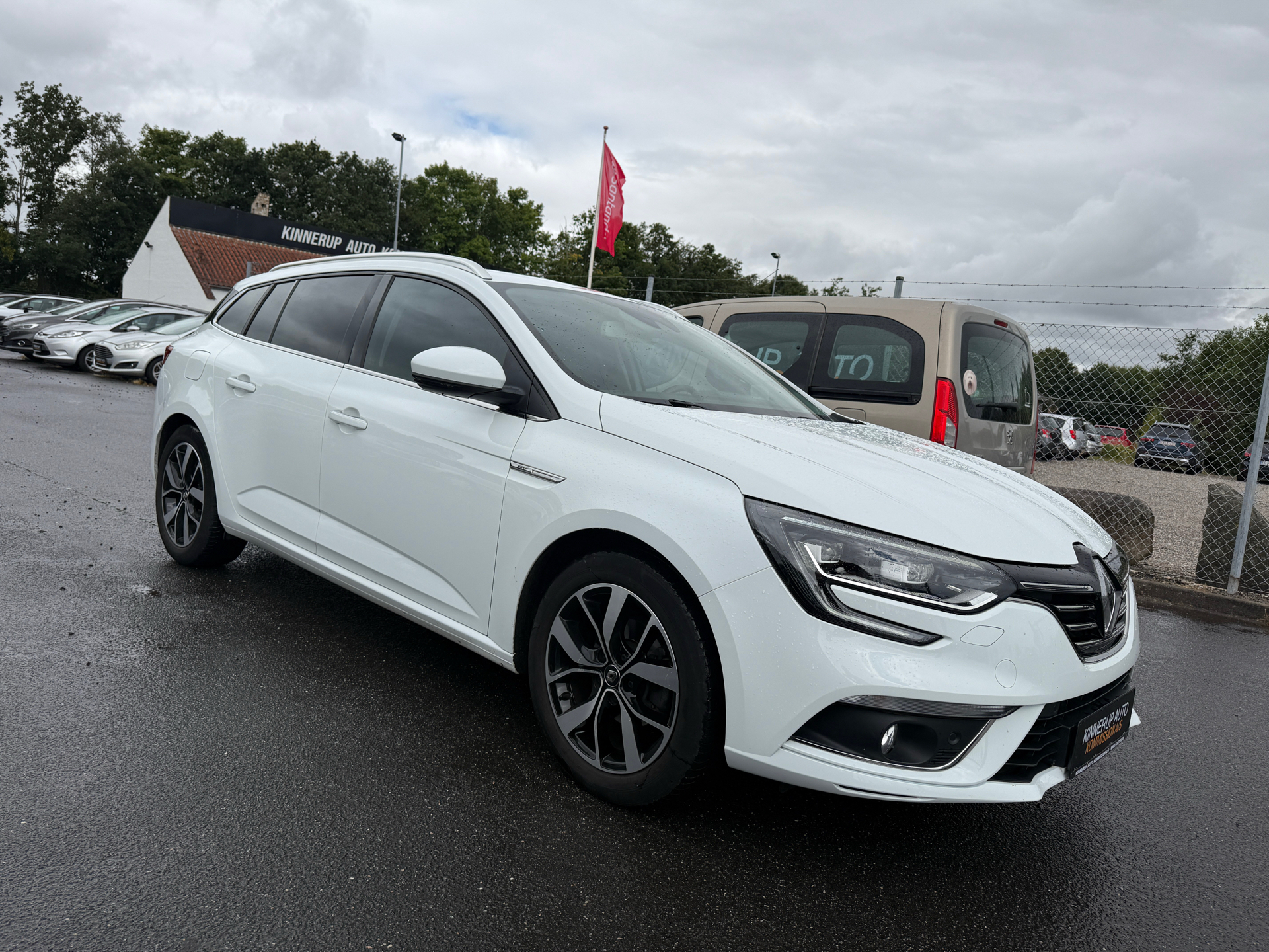 Billede af Renault Mégane Sport Tourer 1,2 TCE Bose EDC 132HK Stc 7g Aut.