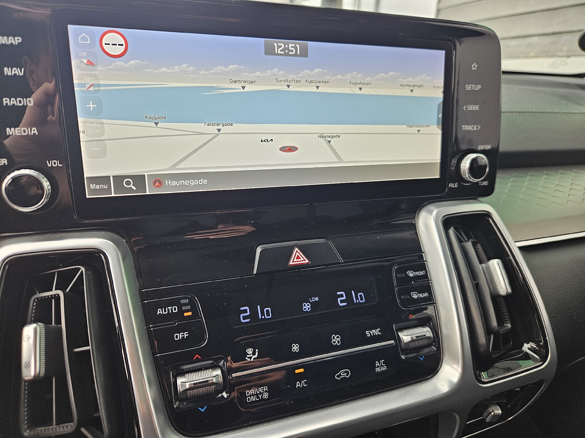 Billede af Kia Sorento 1,6 T-GDI PHEV  Plugin-hybrid Upgrade 4WD 265HK 5d 6g Aut.