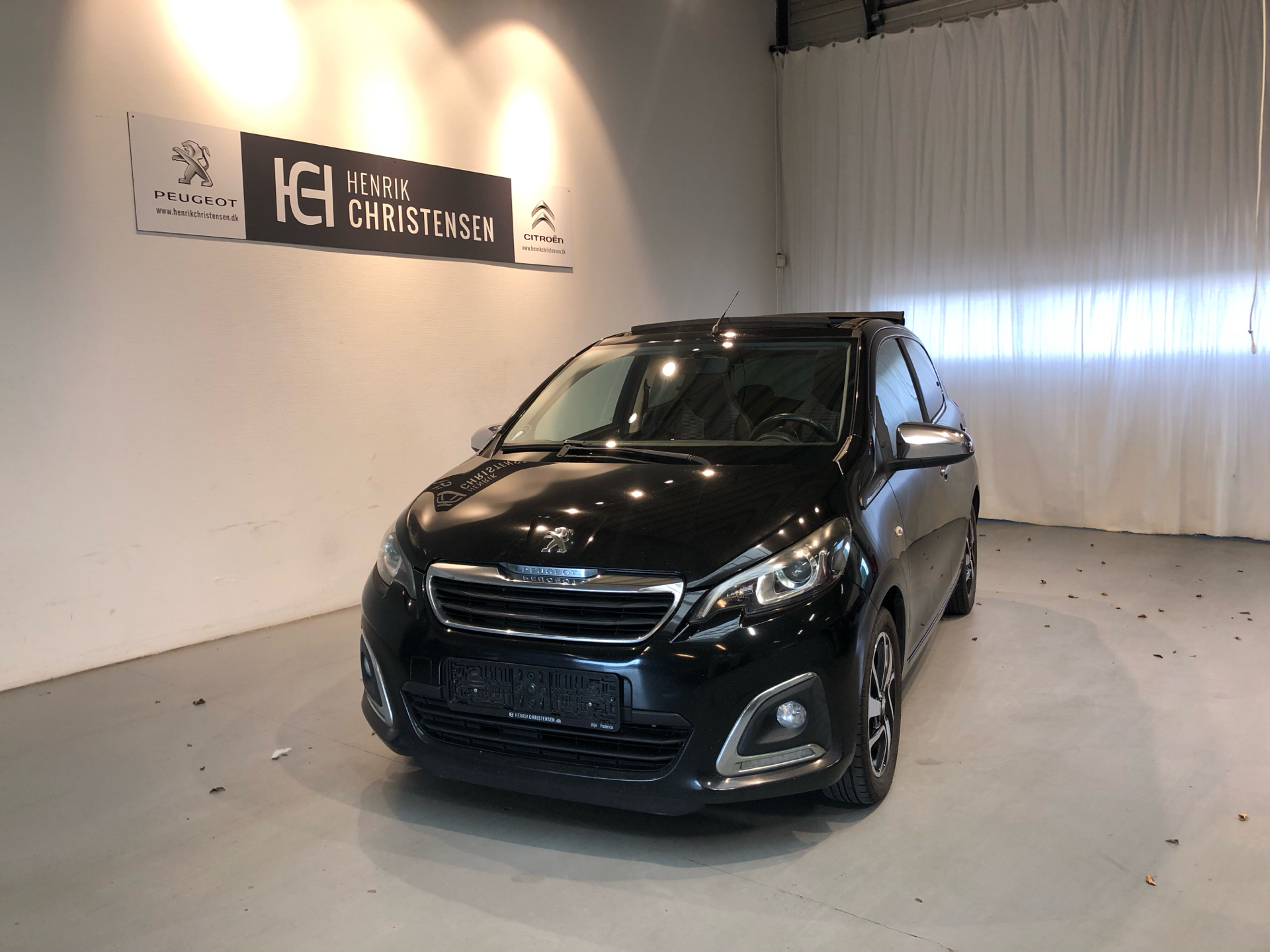 Billede af Peugeot 108 1,0 e-Vti Allure Top! 69HK 5d