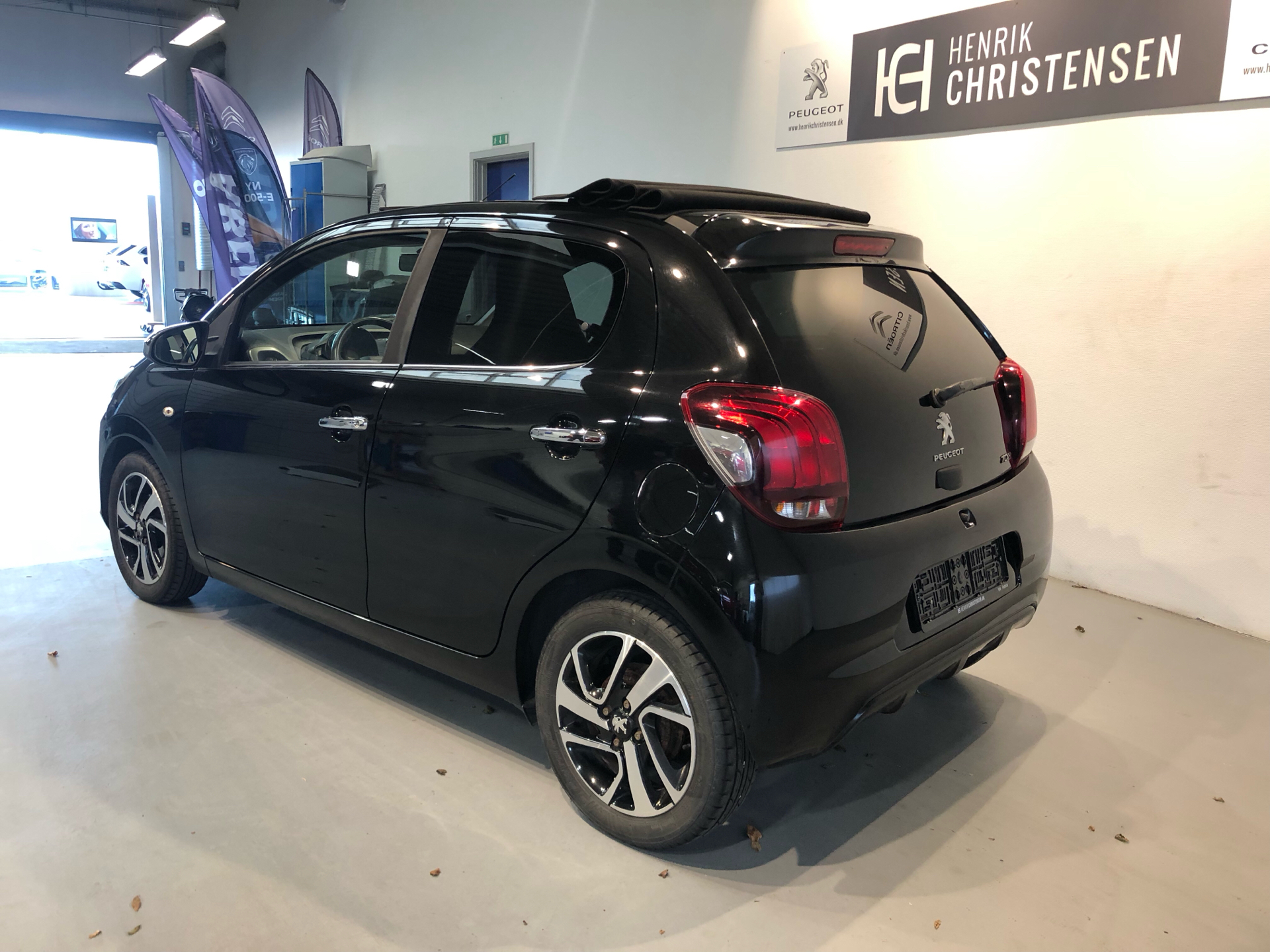 Billede af Peugeot 108 1,0 e-Vti Allure Top! 69HK 5d