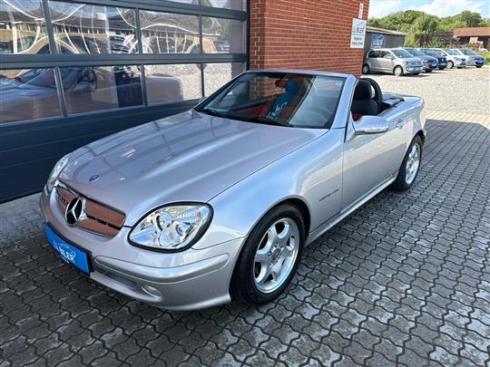 Mercedes-Benz SLK200 2,0 Kompressor 163HK Cabr. Aut.