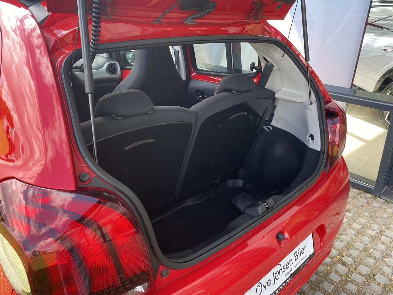 Billede af Peugeot 108 1,0 e-Vti Desire TOP! 69HK 5d