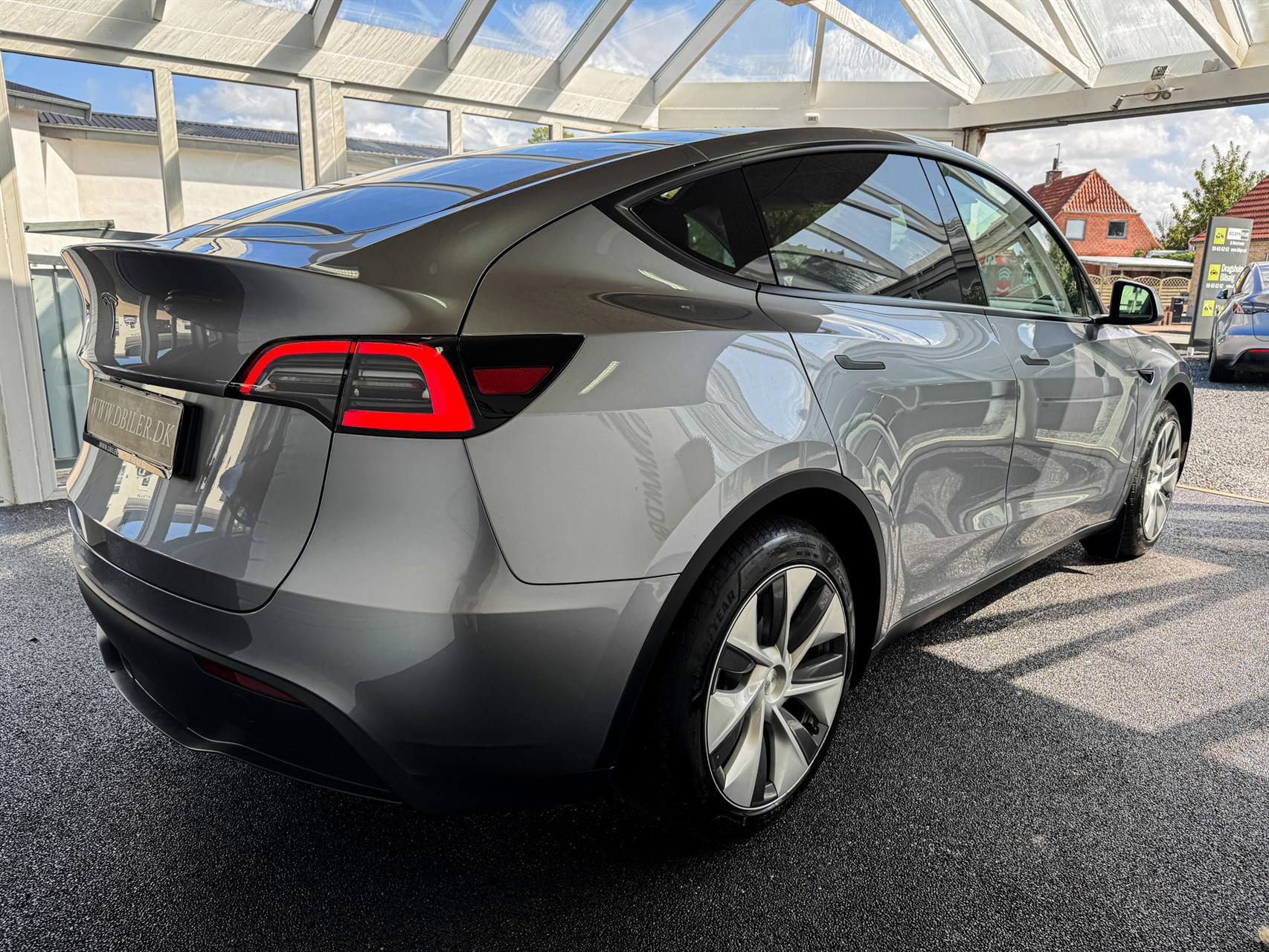 Billede af Tesla Model Y EL Standard Range RWD 204HK 5d Aut.