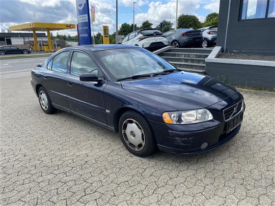 Volvo S60 2,4 170HK