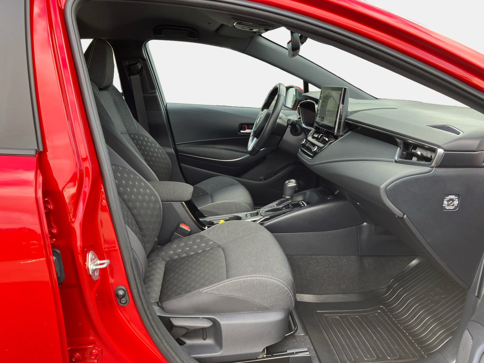 Billede af Toyota Corolla Touring Sports 1,8 Hybrid Active Comfort Pack E-CVT 140HK Stc Trinl. Gear