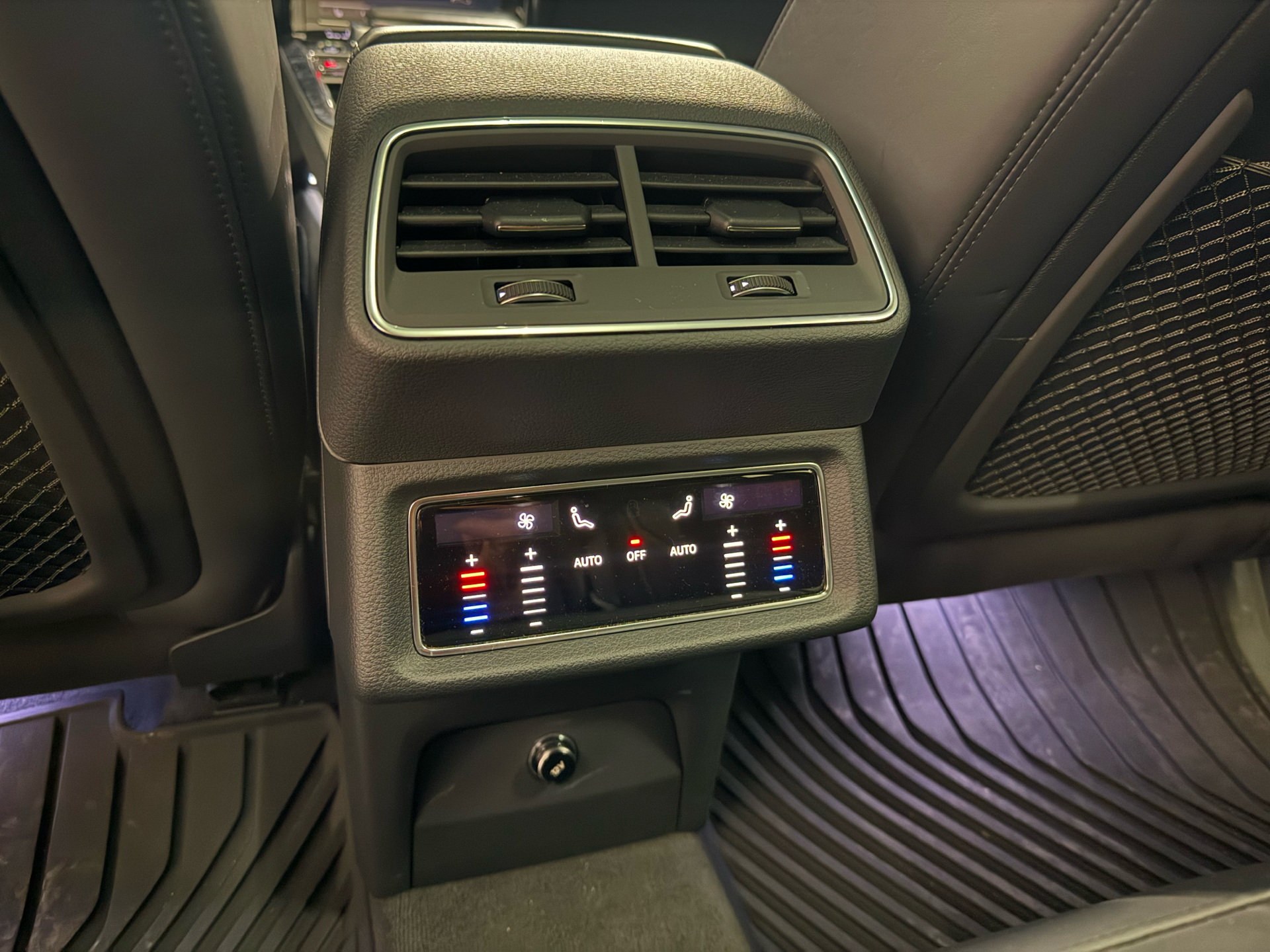 Billede af Audi E-tron 50 S Line Prestige Quattro 313HK 5d Aut.
