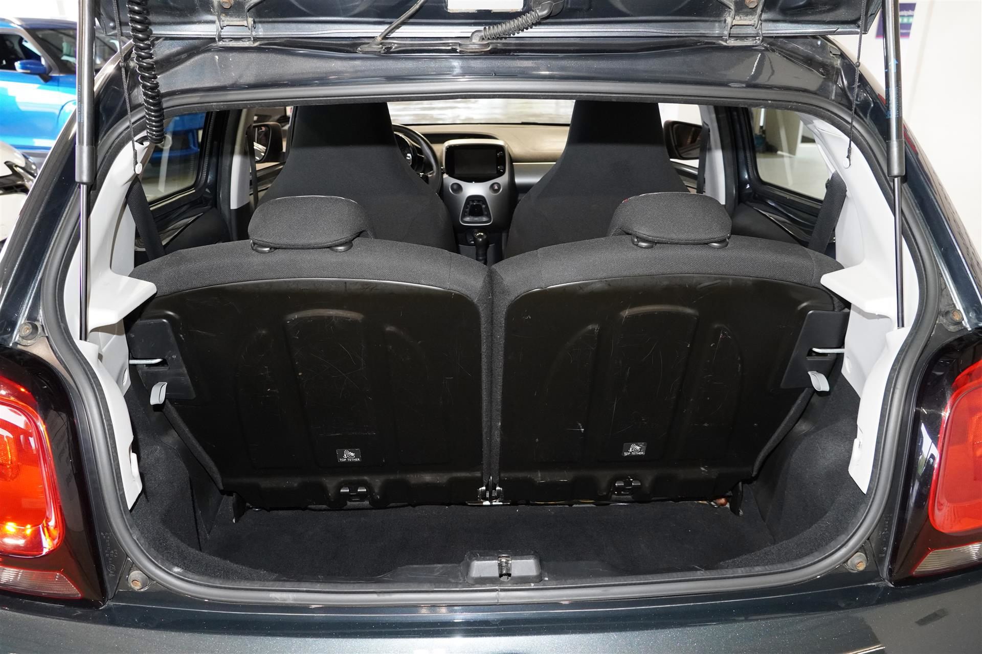 Billede af Citroën C1 1,2 PureTech Funky 82HK 5d