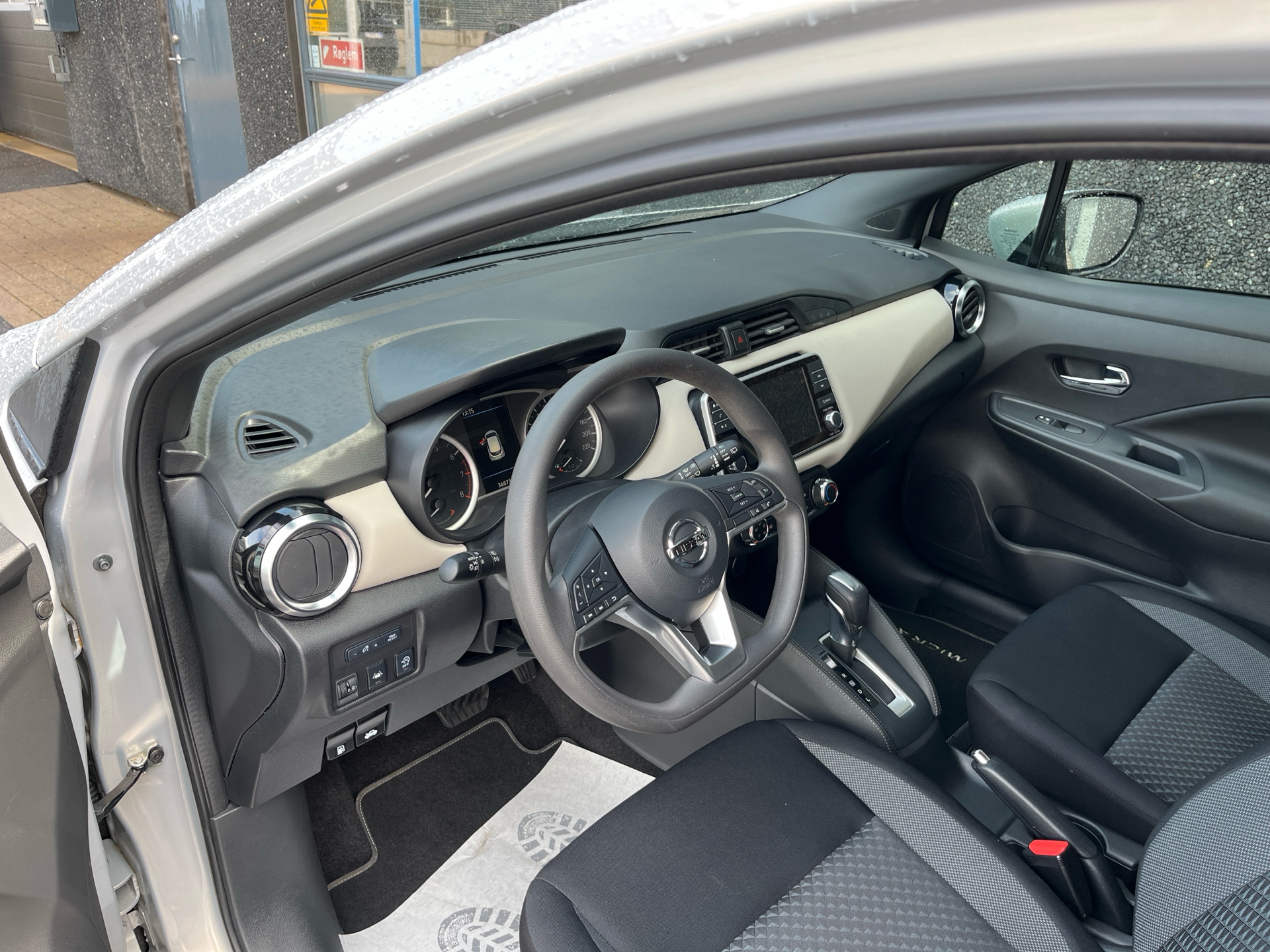 Billede af Nissan Micra 1,0 IG-T Acenta X-Tronic 100HK 5d Trinl. Gear