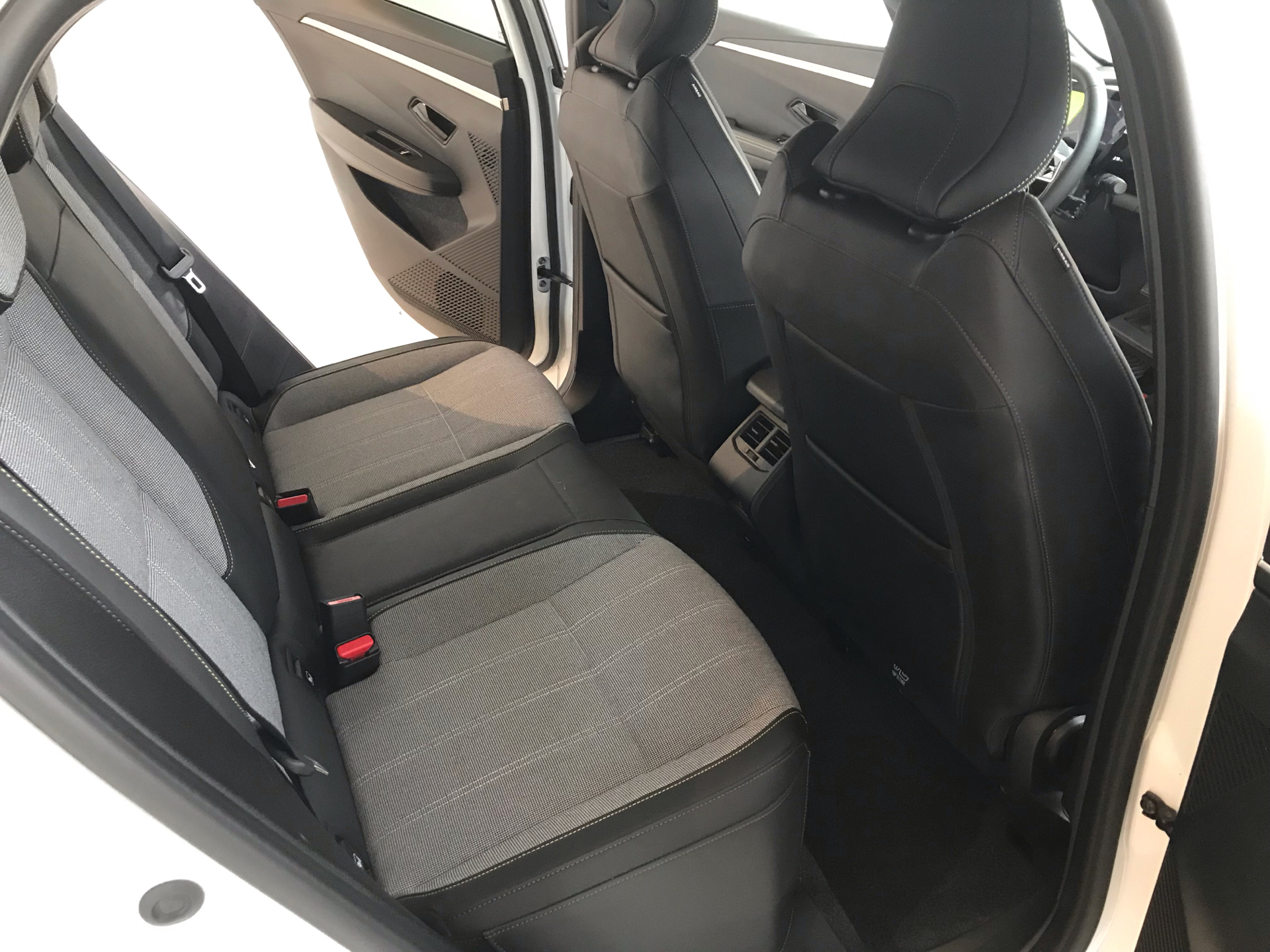 Billede af Renault Mégane E-TECH Techno 220HK 5d Aut.