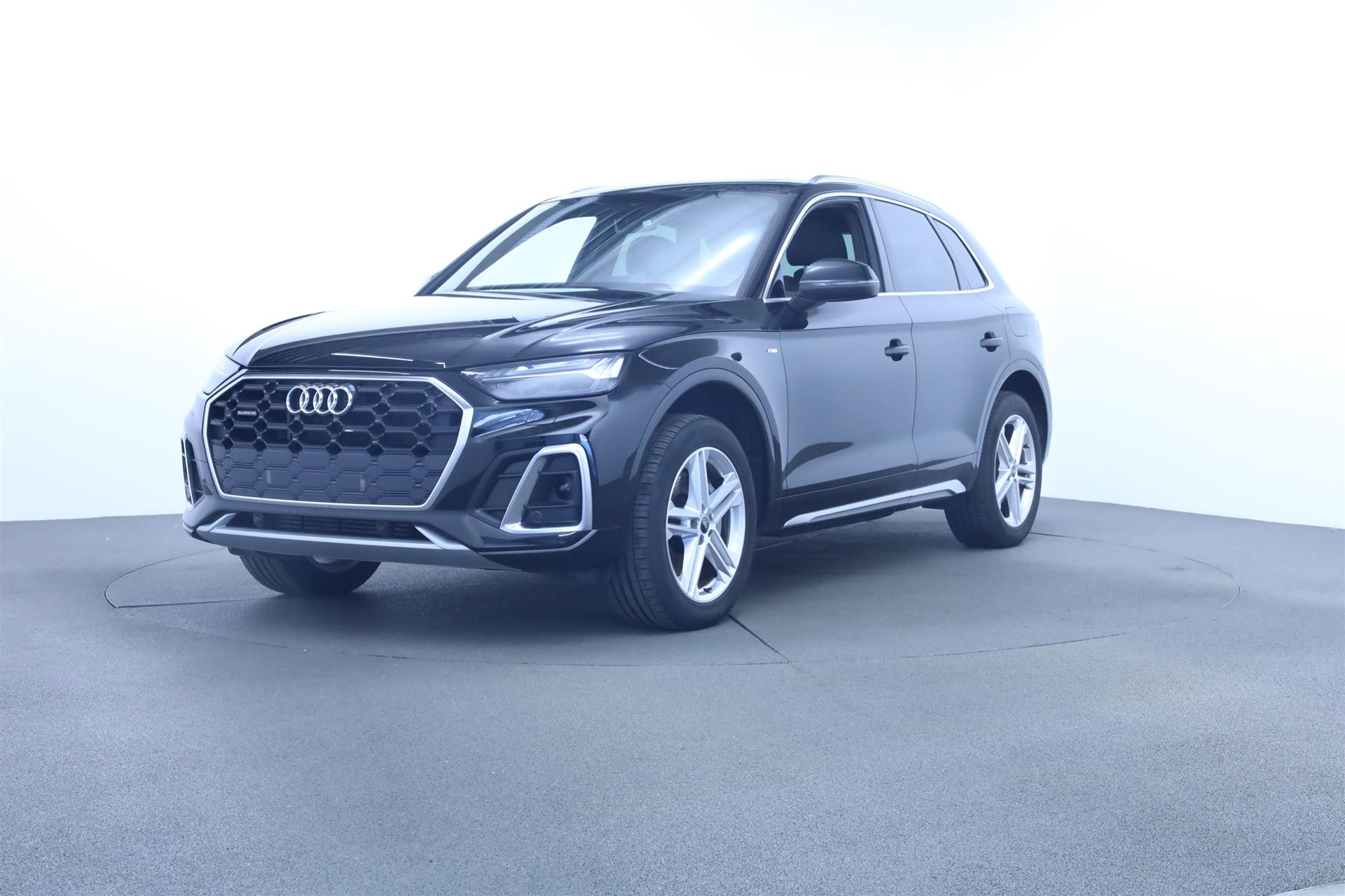 Billede af Audi Q5 2,0 55 TFSI e  Plugin-hybrid S Line Quattro S Tron 367HK 5d 7g Aut.
