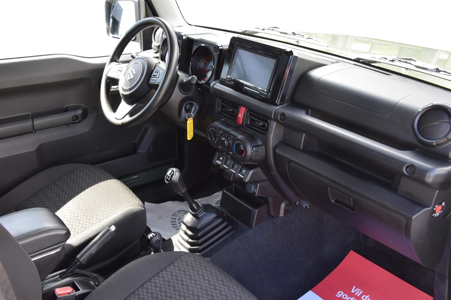 Billede af Suzuki Jimny 1,5 Touch AllGrip 102HK Van