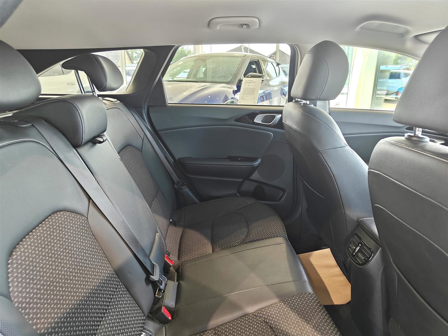 Billede af Kia Ceed SW 1,6 GDI PHEV  Plugin-hybrid Upgrade m/Intro DCT 141HK Stc 6g Aut.