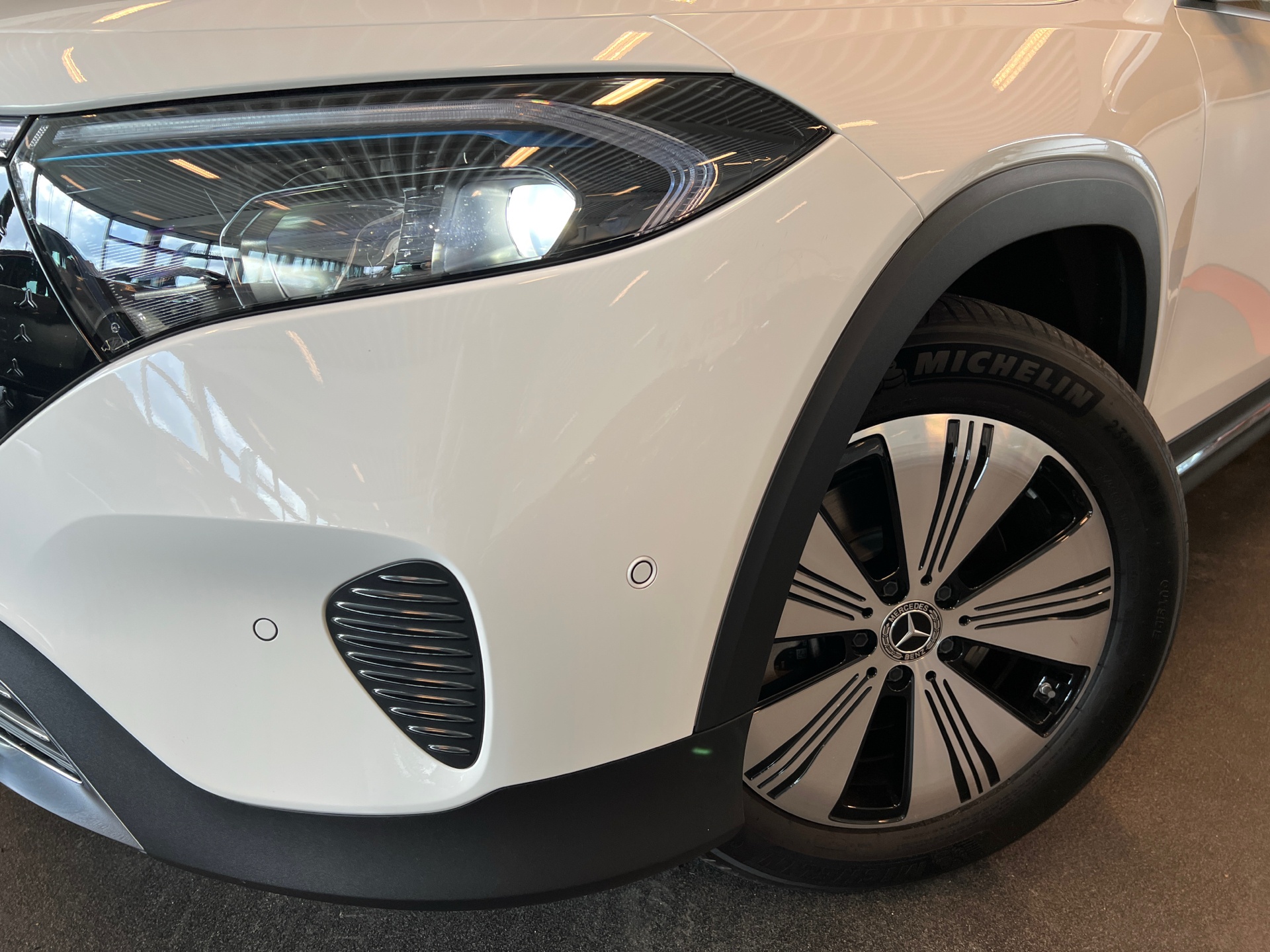 Billede af Mercedes-Benz EQB 250+ EL Premium Plus 190HK 5d Aut.