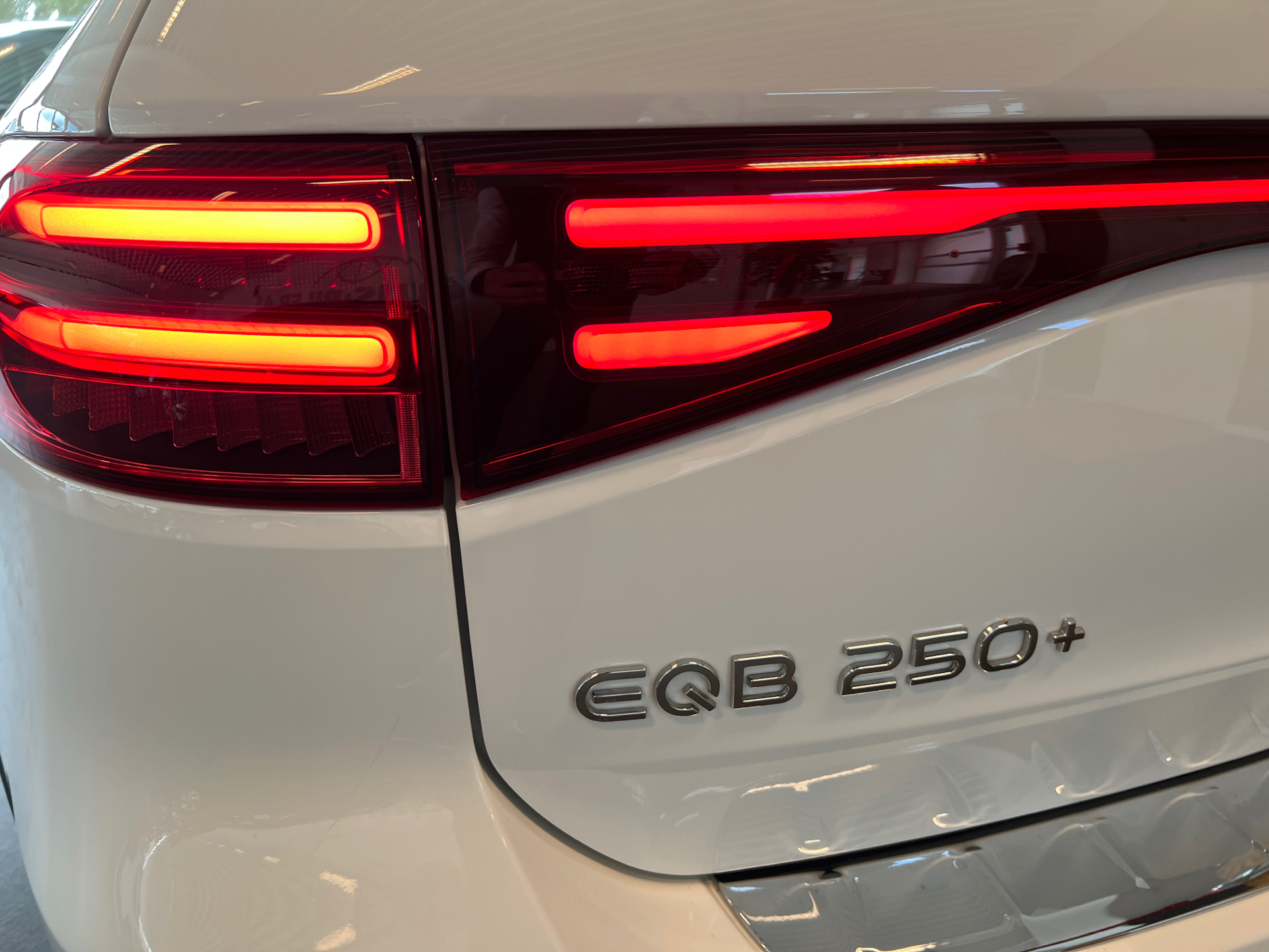 Billede af Mercedes-Benz EQB 250+ EL Premium Plus 190HK 5d Aut.