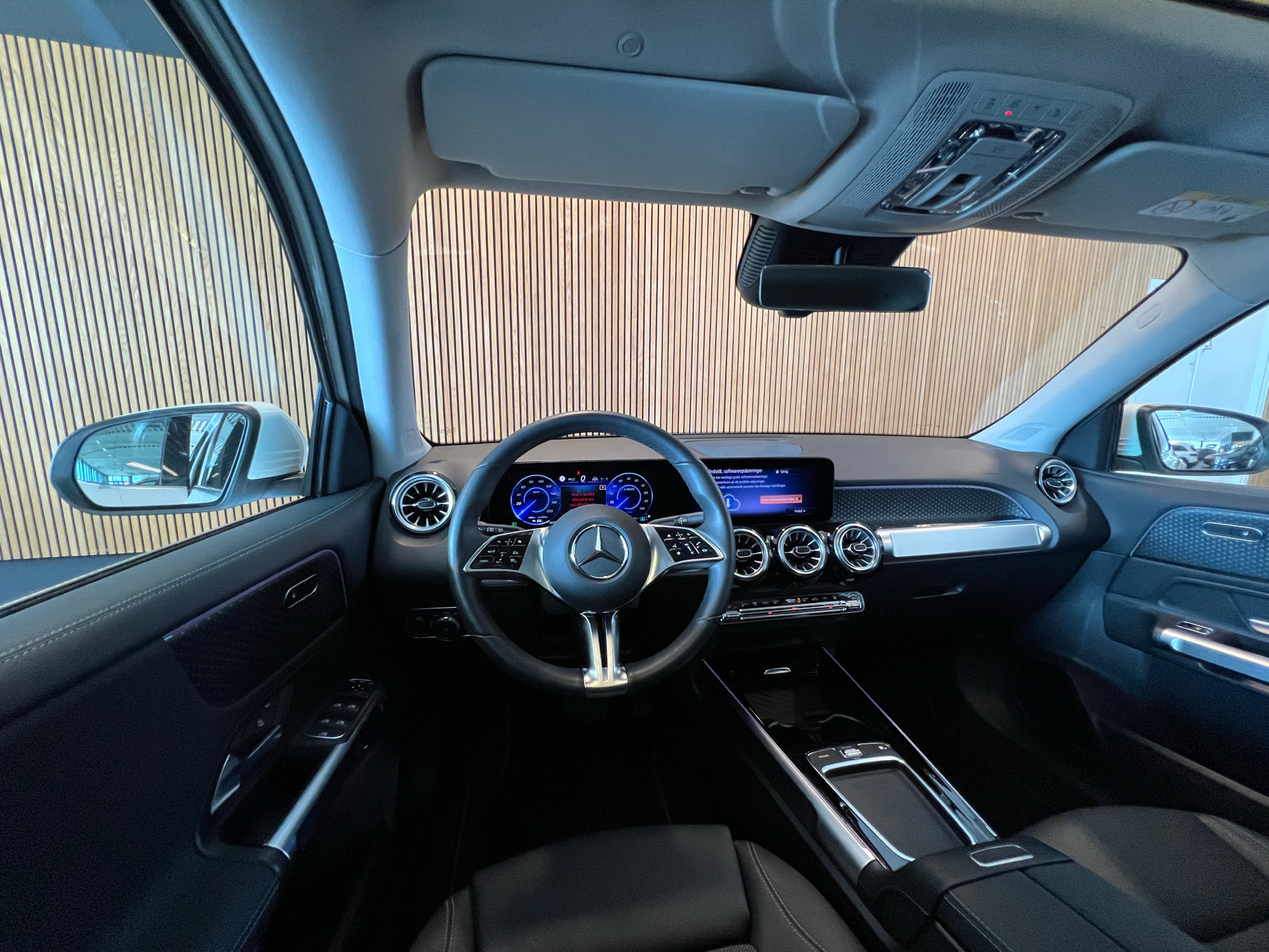 Billede af Mercedes-Benz EQB 250+ EL Premium Plus 190HK 5d Aut.