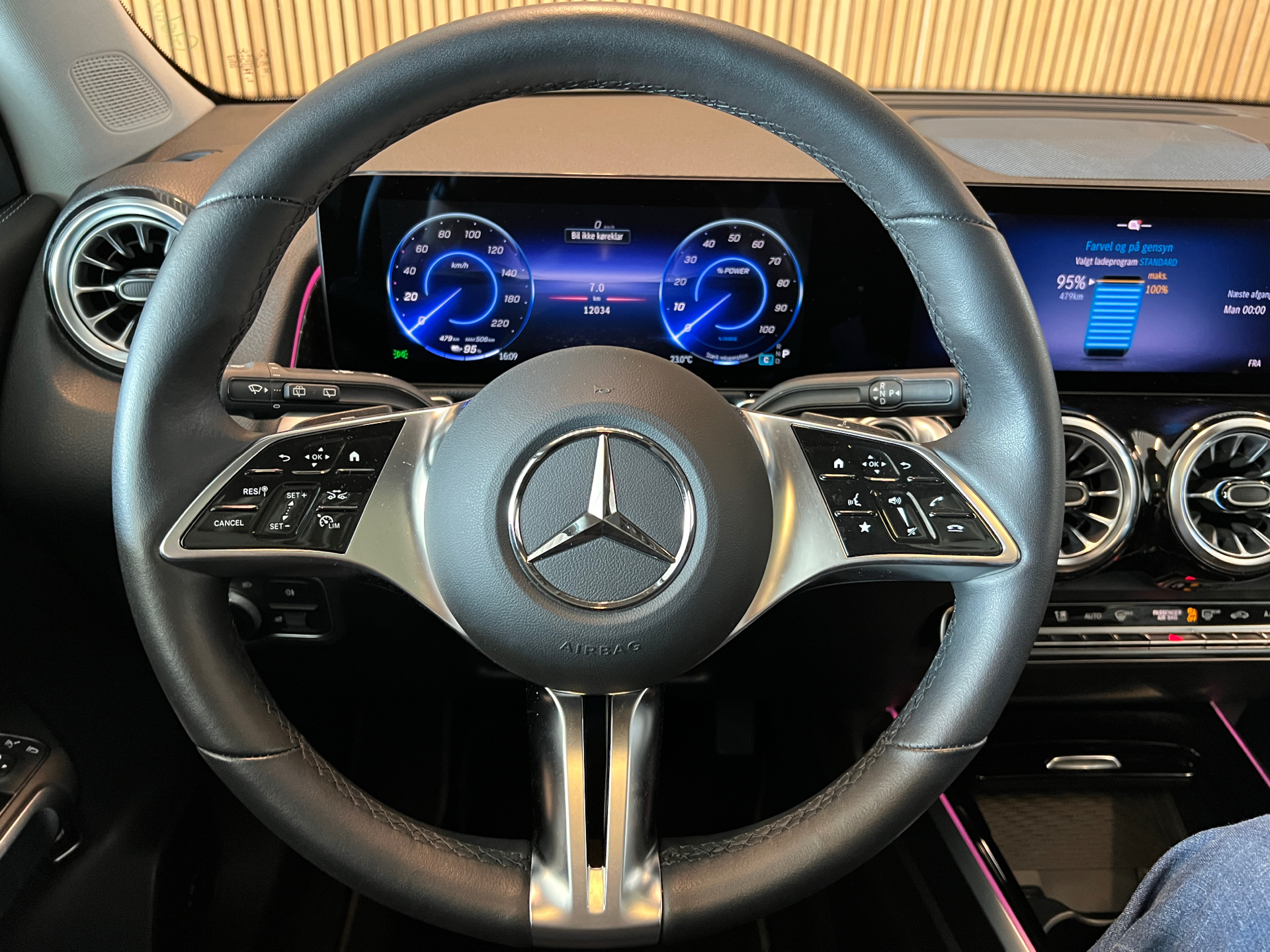 Billede af Mercedes-Benz EQB 250+ EL Premium Plus 190HK 5d Aut.