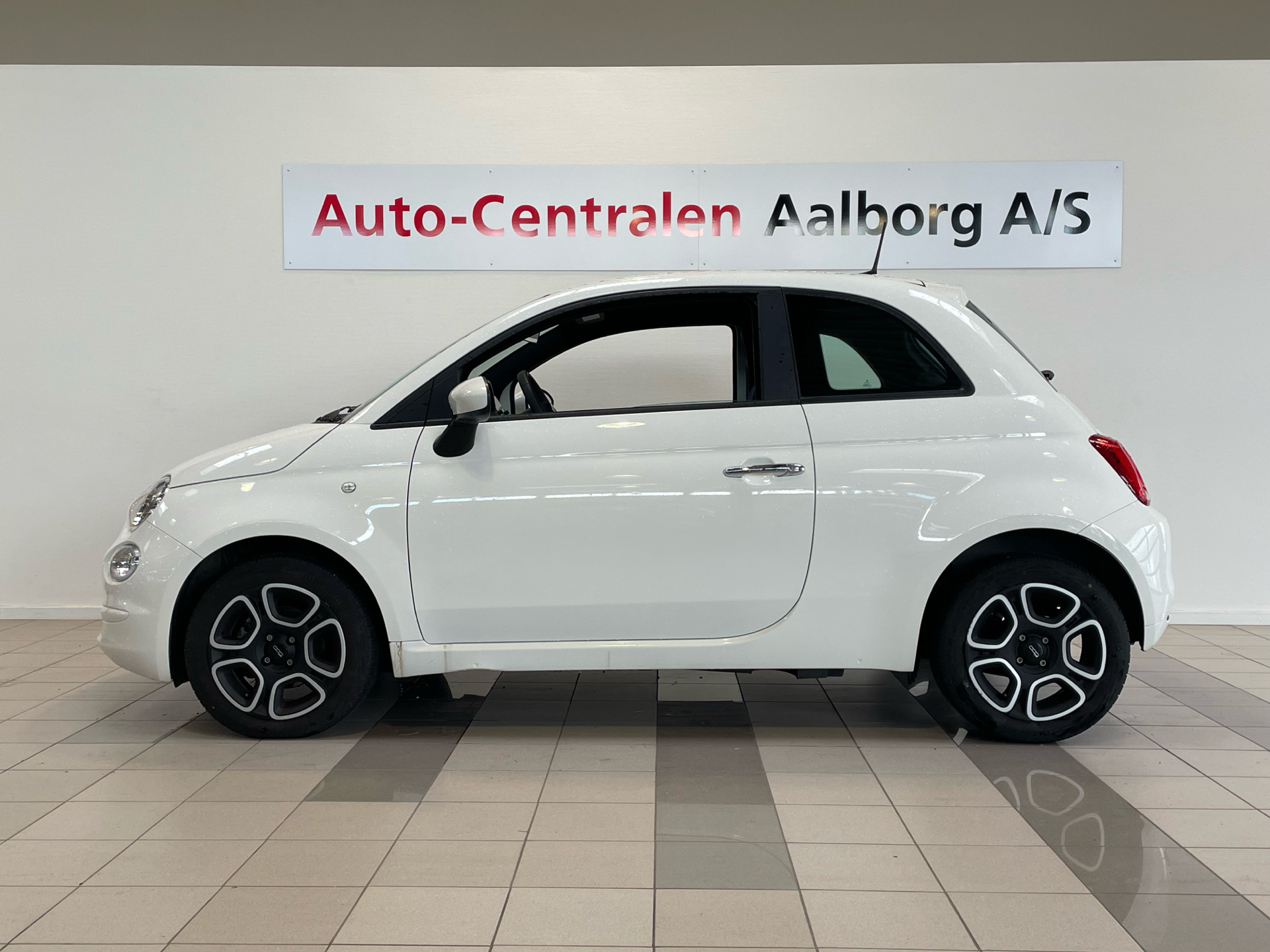 Billede af Fiat 500 1,0 Mild hybrid Club 70HK 3d 9g Aut.