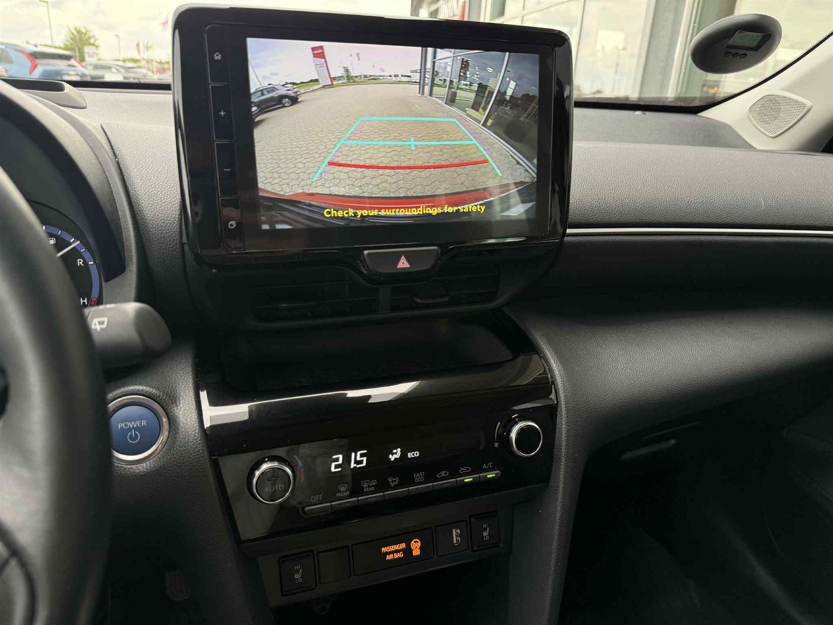 Billede af Toyota Yaris Cross 1,5 Hybrid Active Technology 116HK 5d Trinl. Gear