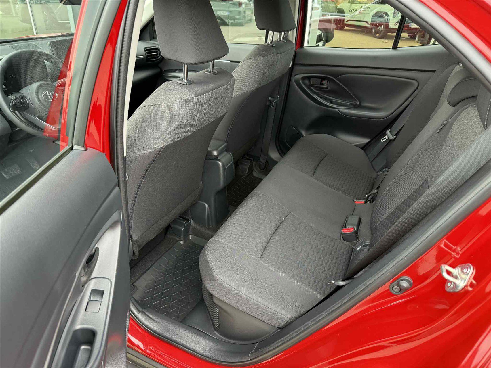 Billede af Toyota Yaris Cross 1,5 Hybrid Active Technology 116HK 5d Trinl. Gear