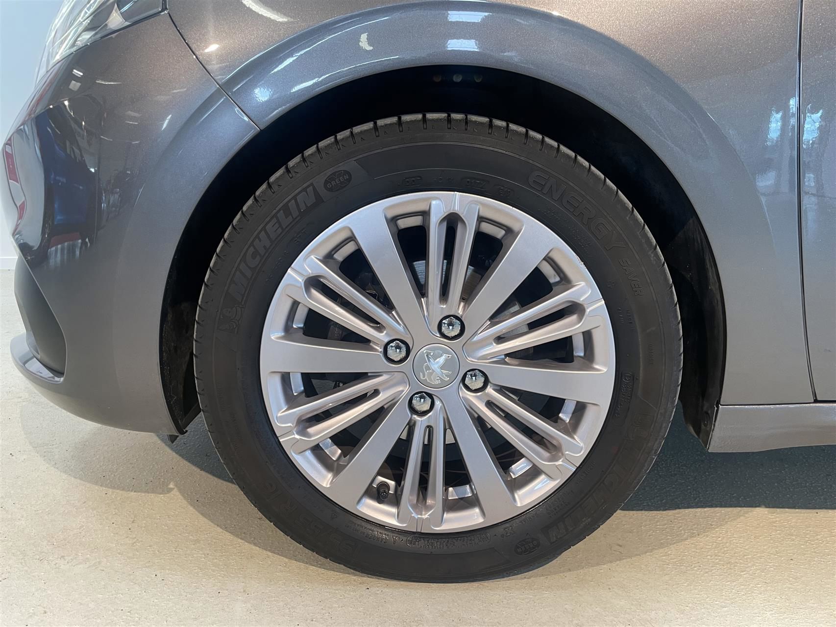 Billede af Peugeot 208 1,2 PureTech Prestige 82HK 5d