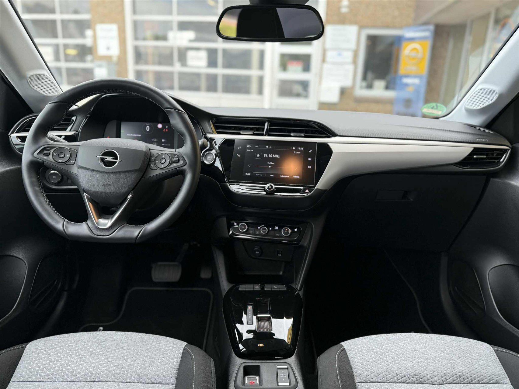 Billede af Opel Corsa-e EL Elegance 136HK 5d Aut.