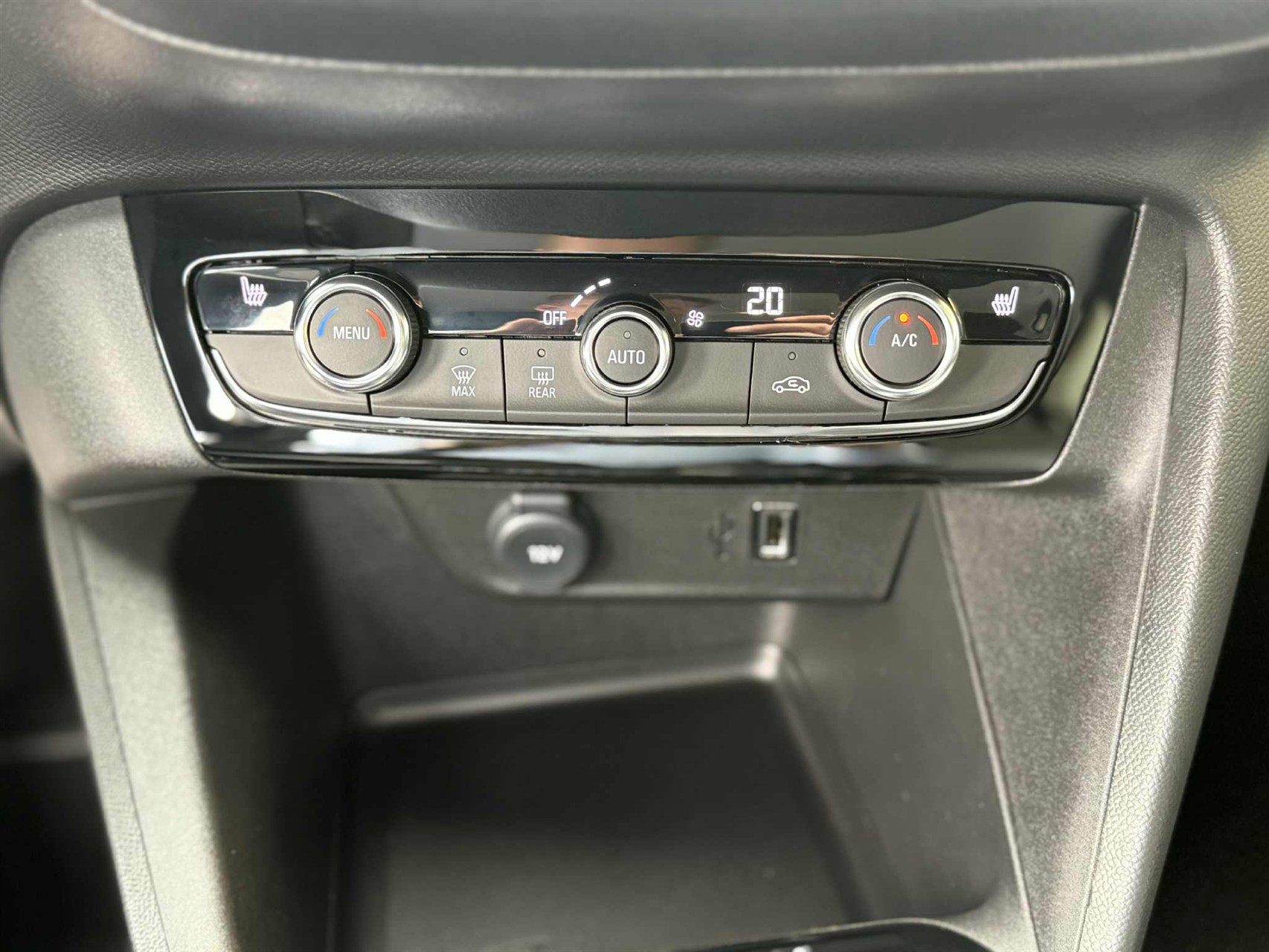 Billede af Opel Corsa-e EL Elegance 136HK 5d Aut.