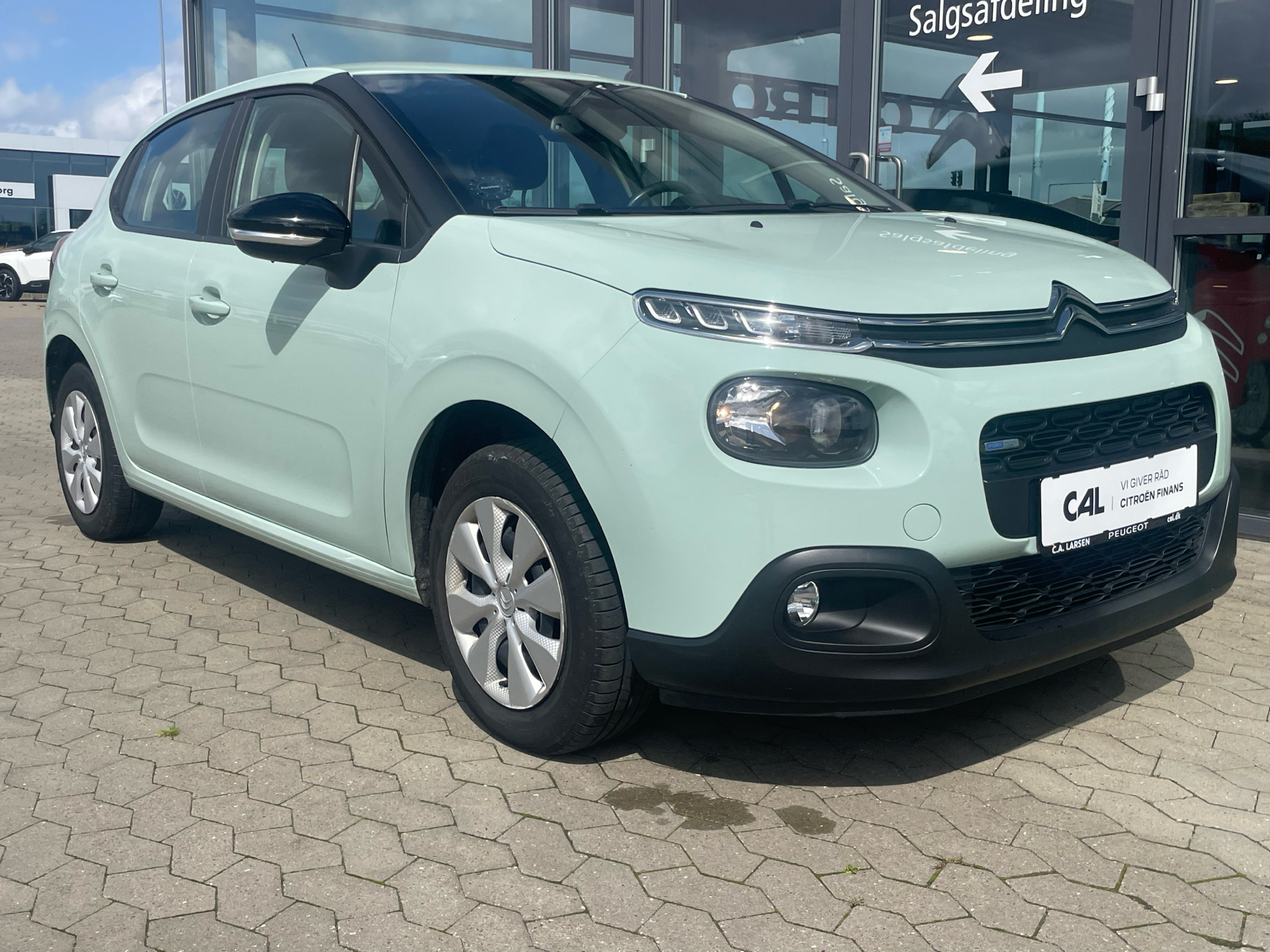 Billede af Citroën C3 1,2 PureTech Iconic 82HK 5d