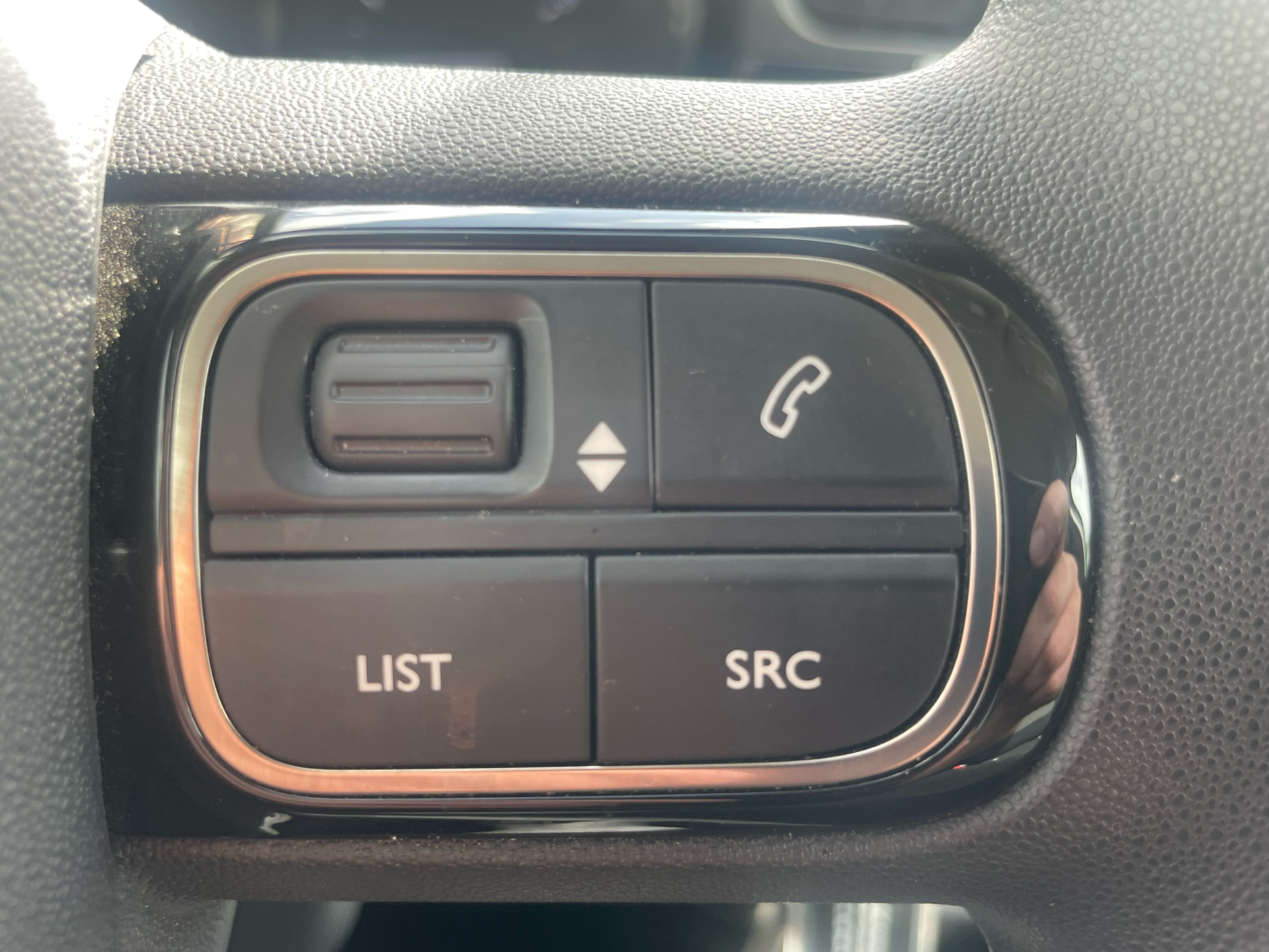 Billede af Citroën C3 1,2 PureTech Iconic 82HK 5d