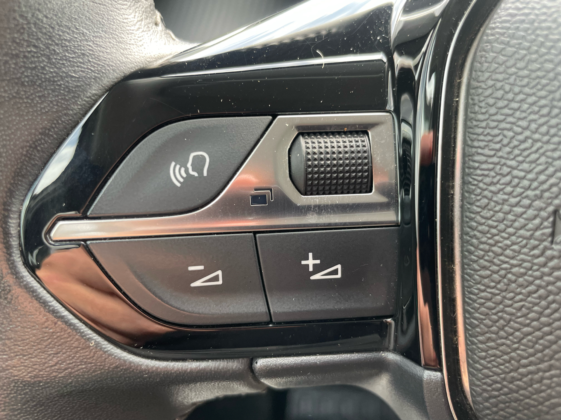 Billede af Peugeot e-208 EL Allure Pack 136HK 5d Aut.