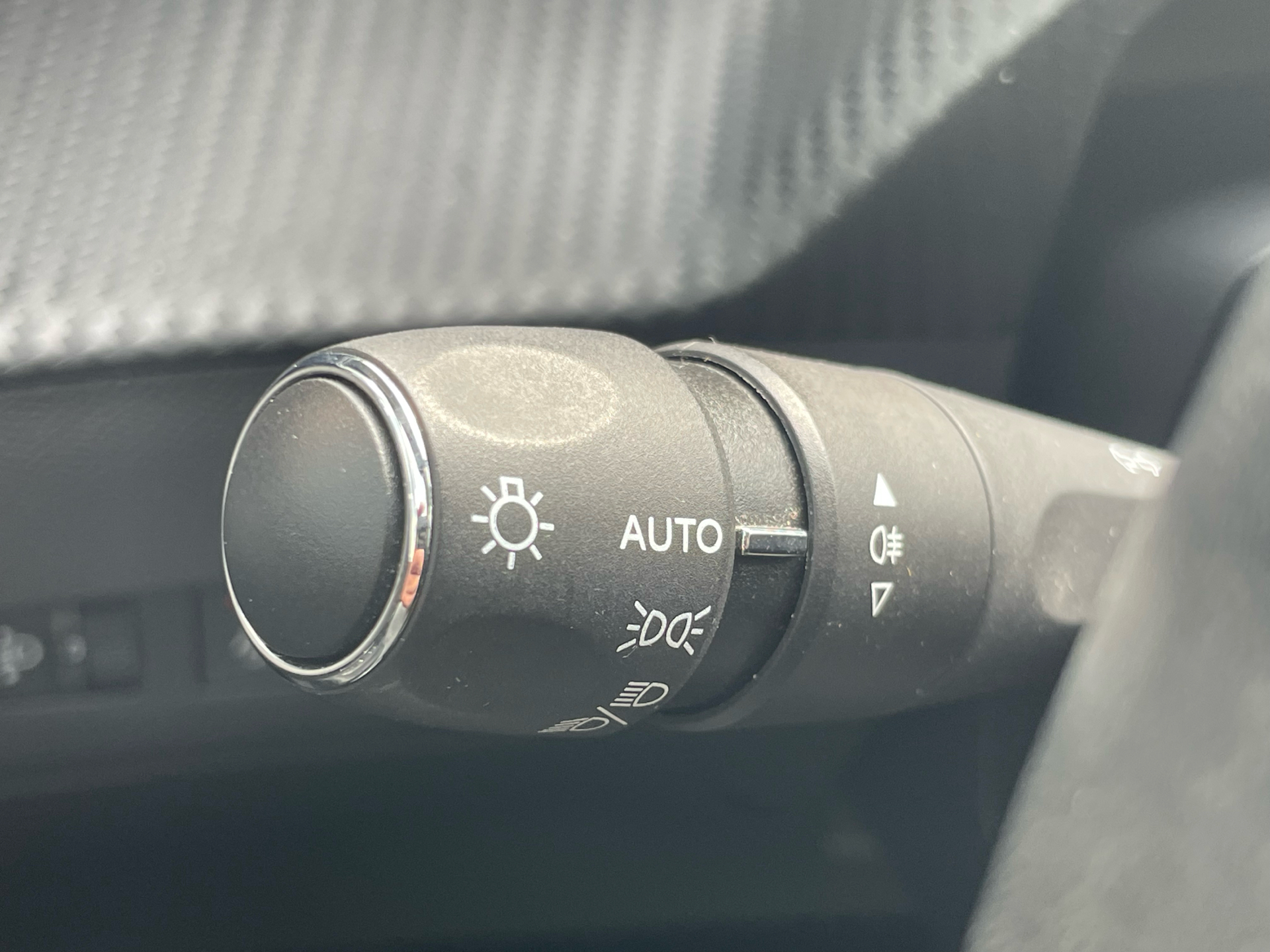 Billede af Peugeot e-208 EL Allure Pack 136HK 5d Aut.