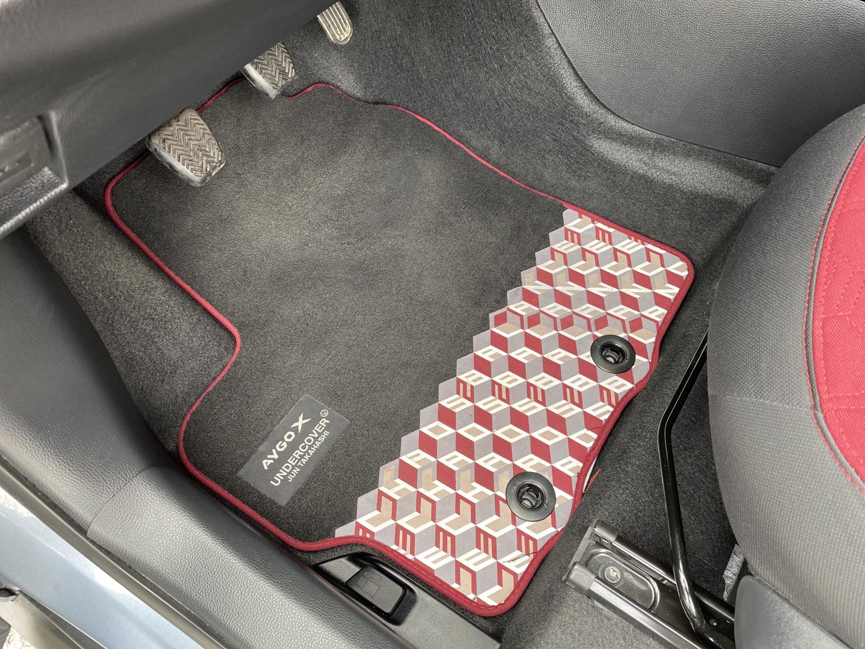 Billede af Toyota Aygo X 1,0 VVT-I Undercover 72HK 5d