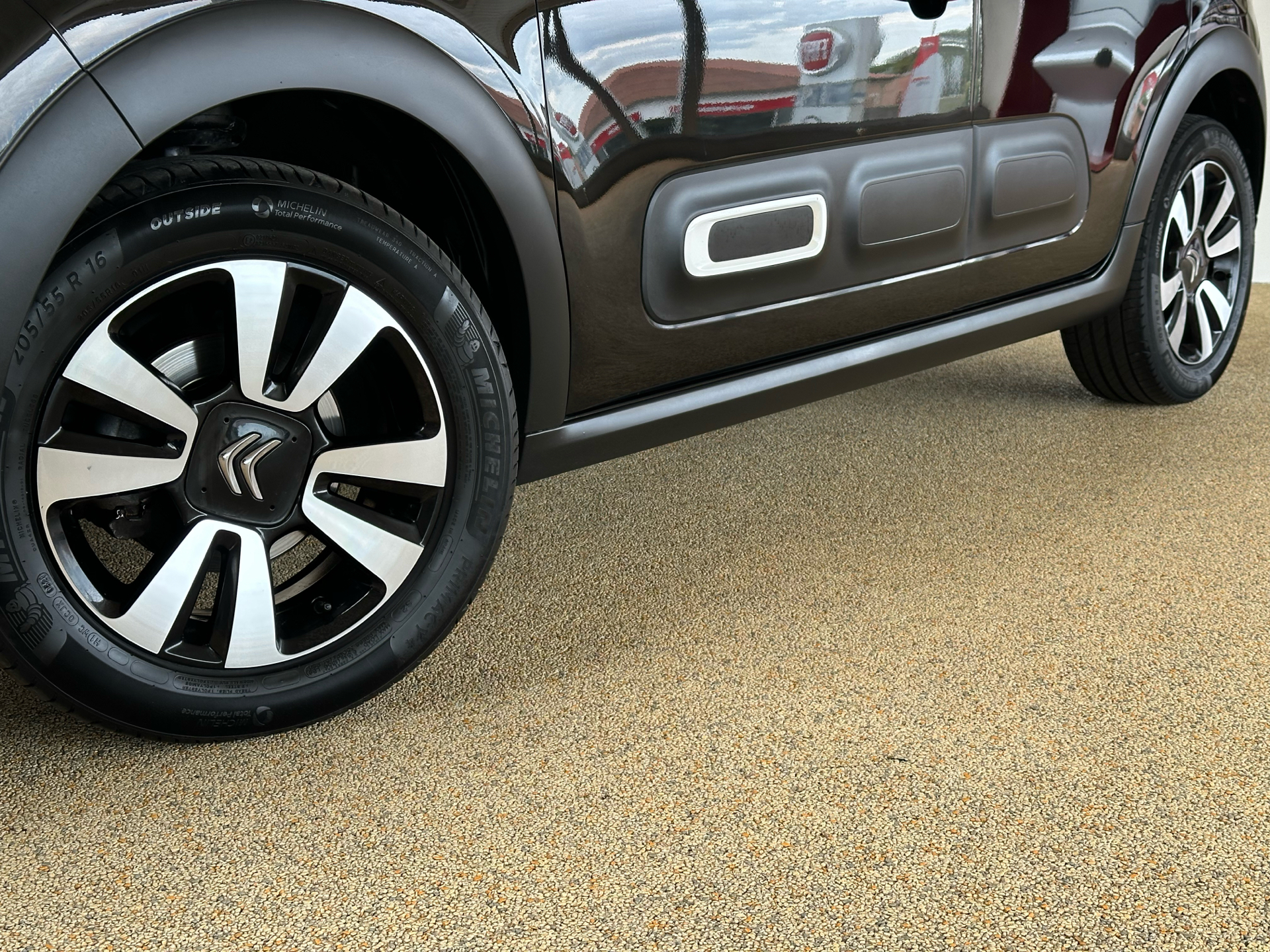 Billede af Citroën C3 1,2 PureTech Shine 83HK 5d