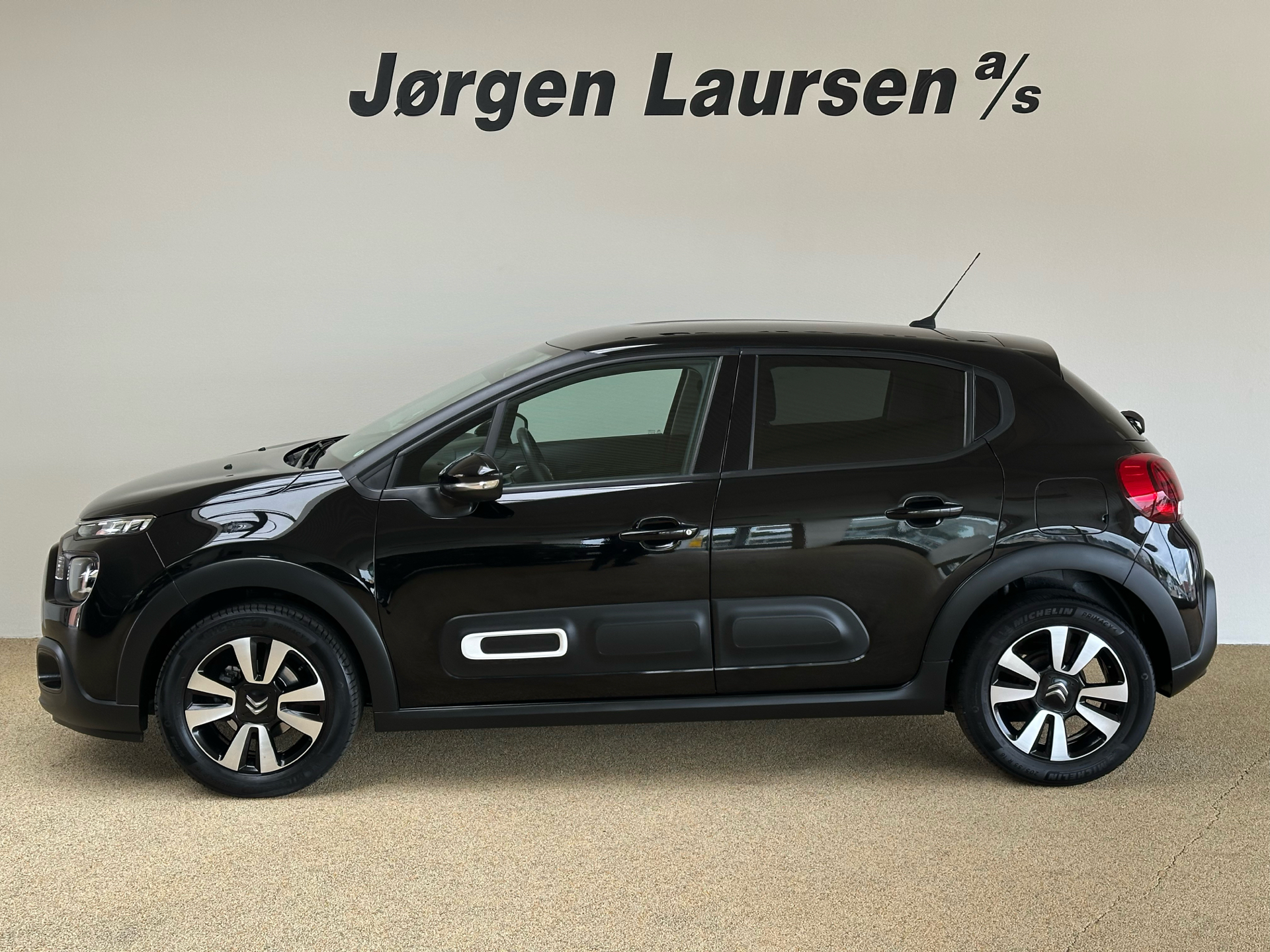 Billede af Citroën C3 1,2 PureTech Shine 83HK 5d